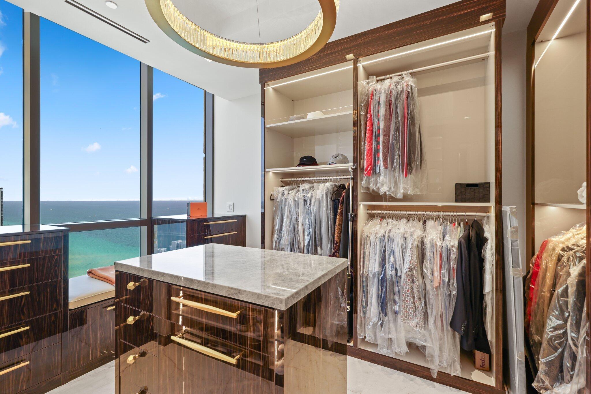 17749 Collins Avenue Ts 3901/3902