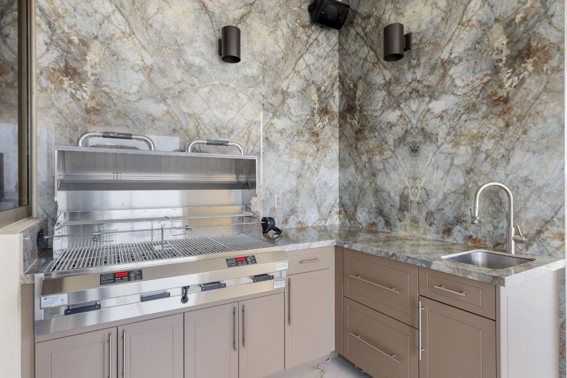 17749 Collins Avenue Ts 3901/3902