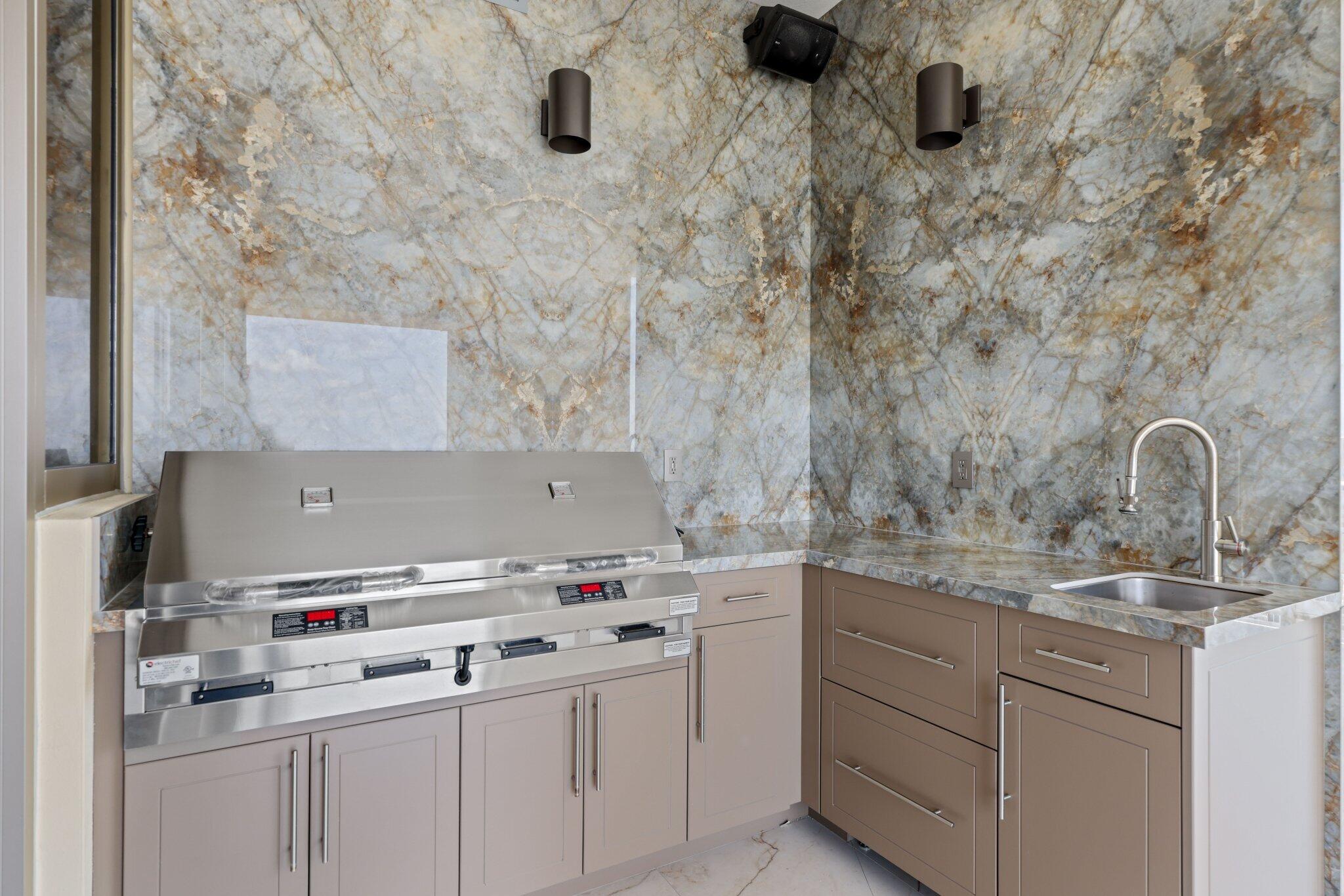 17749 Collins Avenue Ts 3901/3902