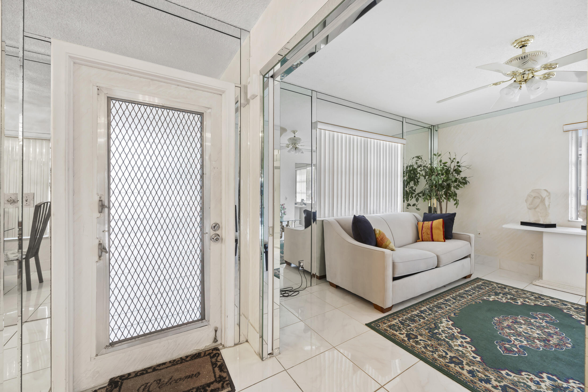 2530 Black Olive Boulevard 201