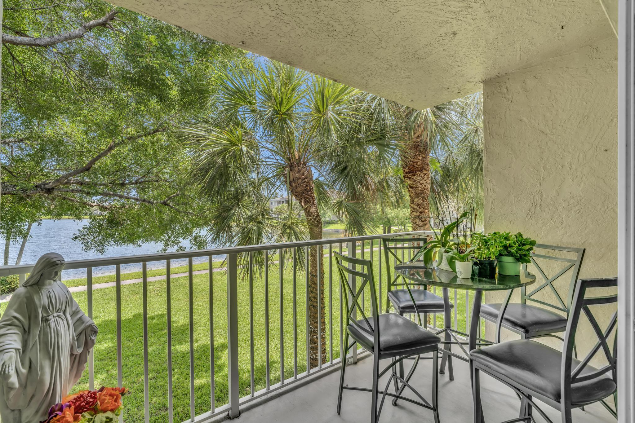 5011 Wiles Road 206