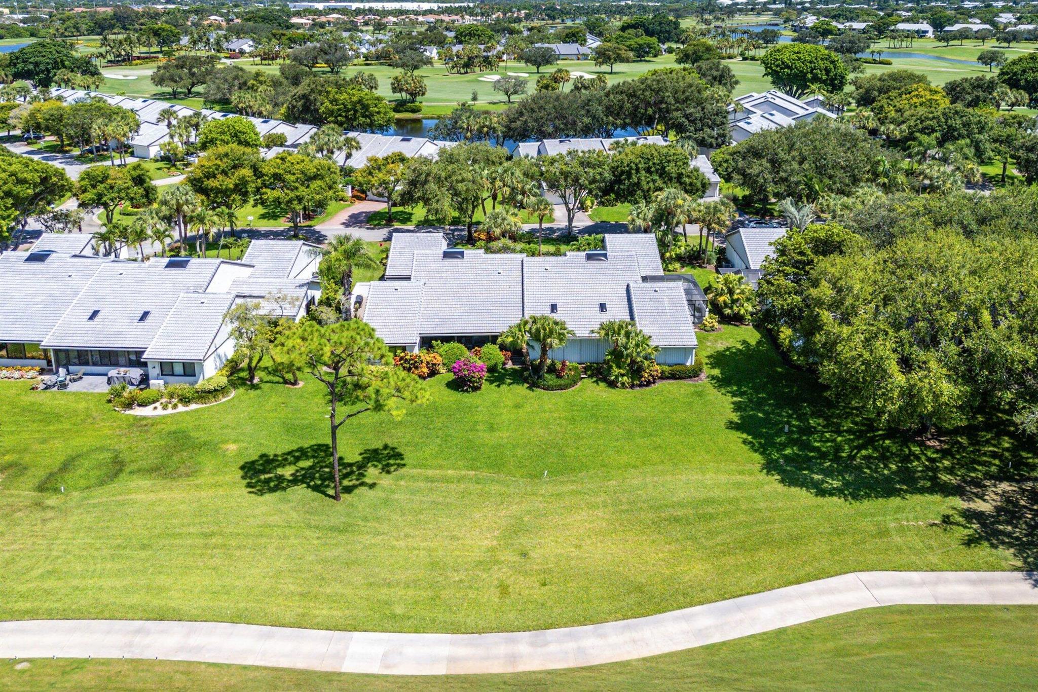 17 Clubhouse Lane
