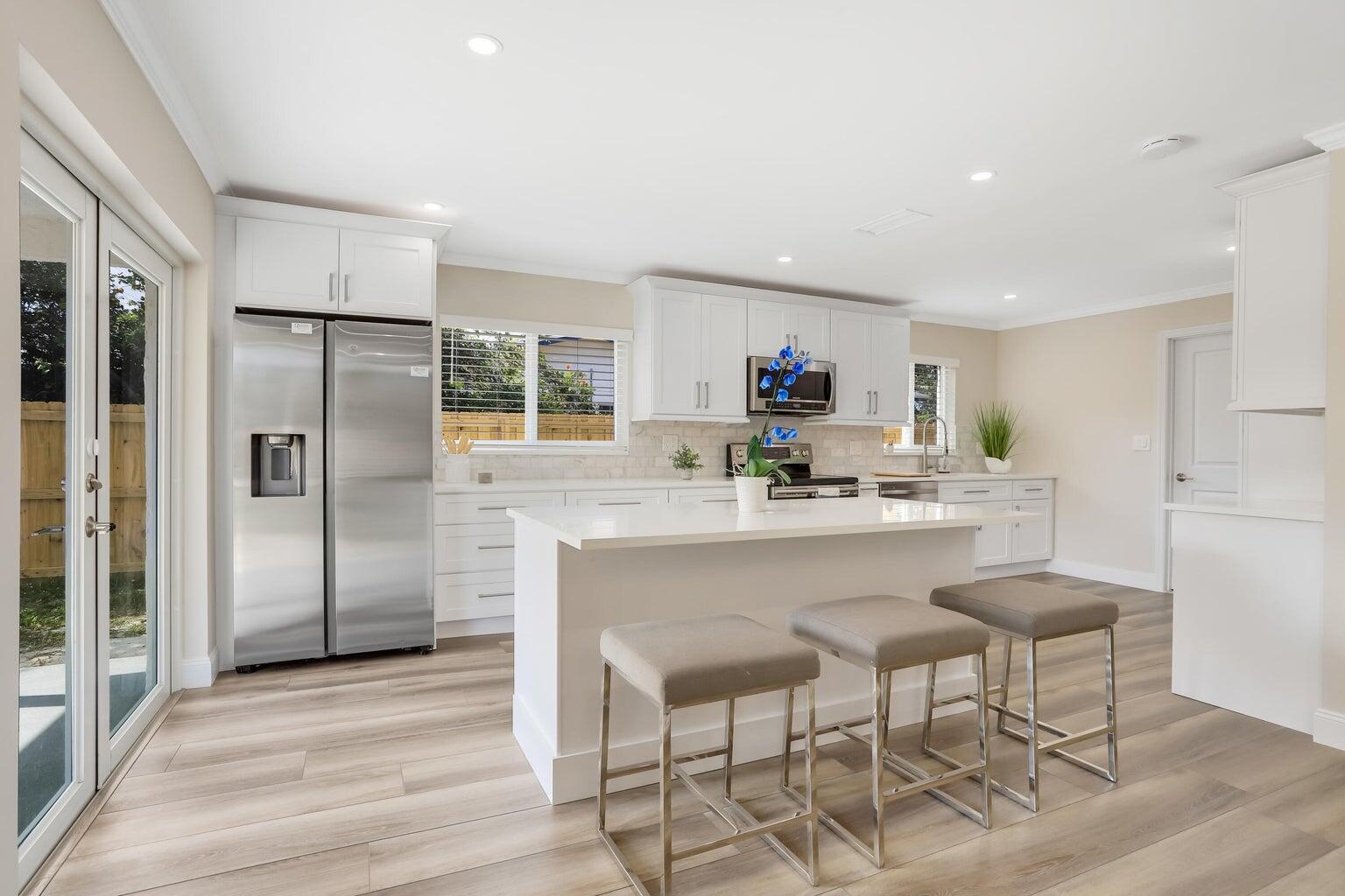 510 Kingbird Circle