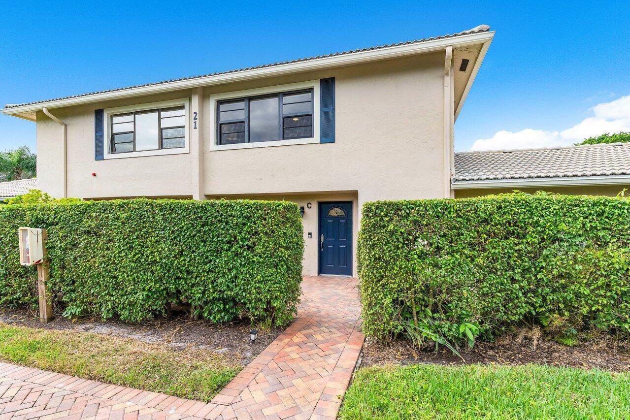 21 Stratford Drive C