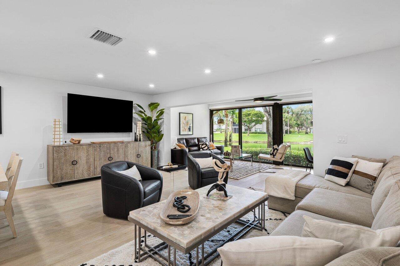 21 Stratford Drive C