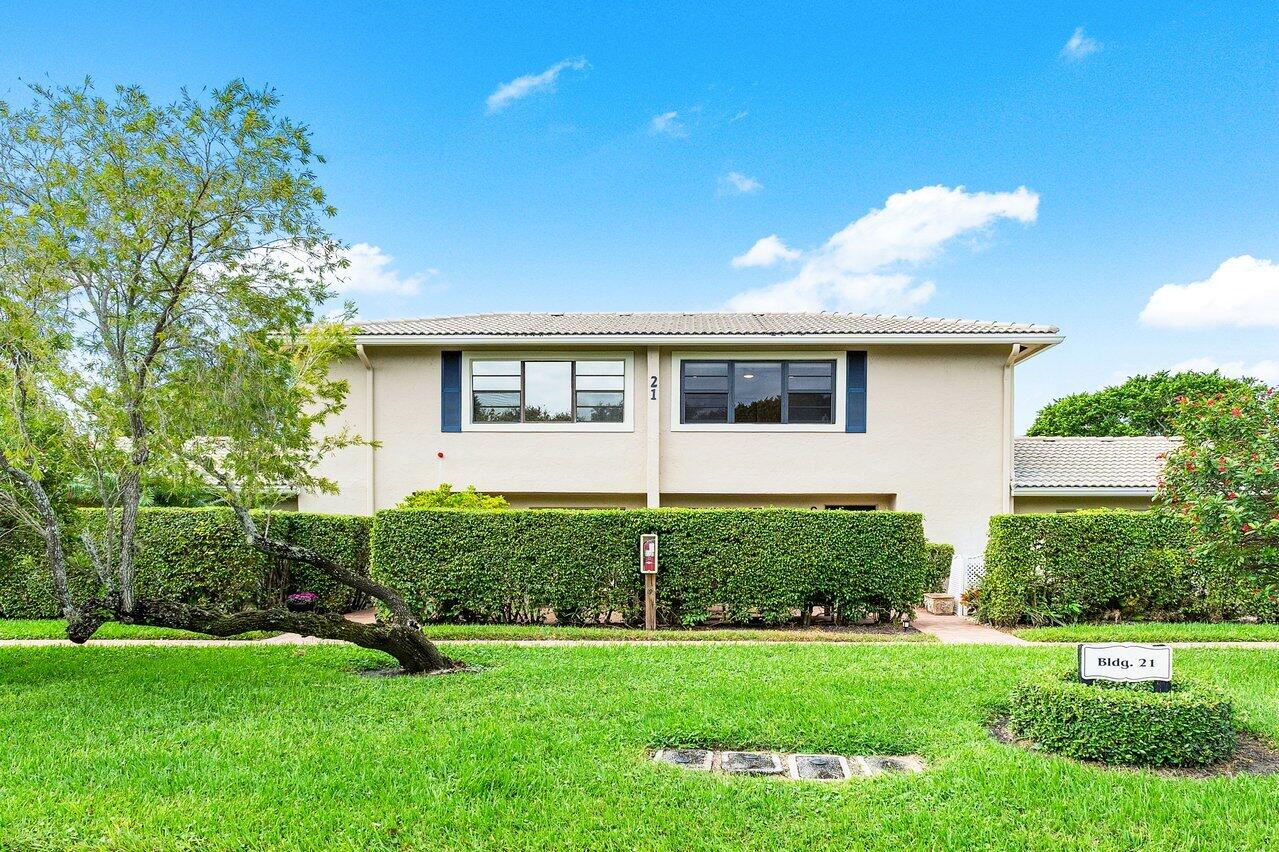 21 Stratford Drive C