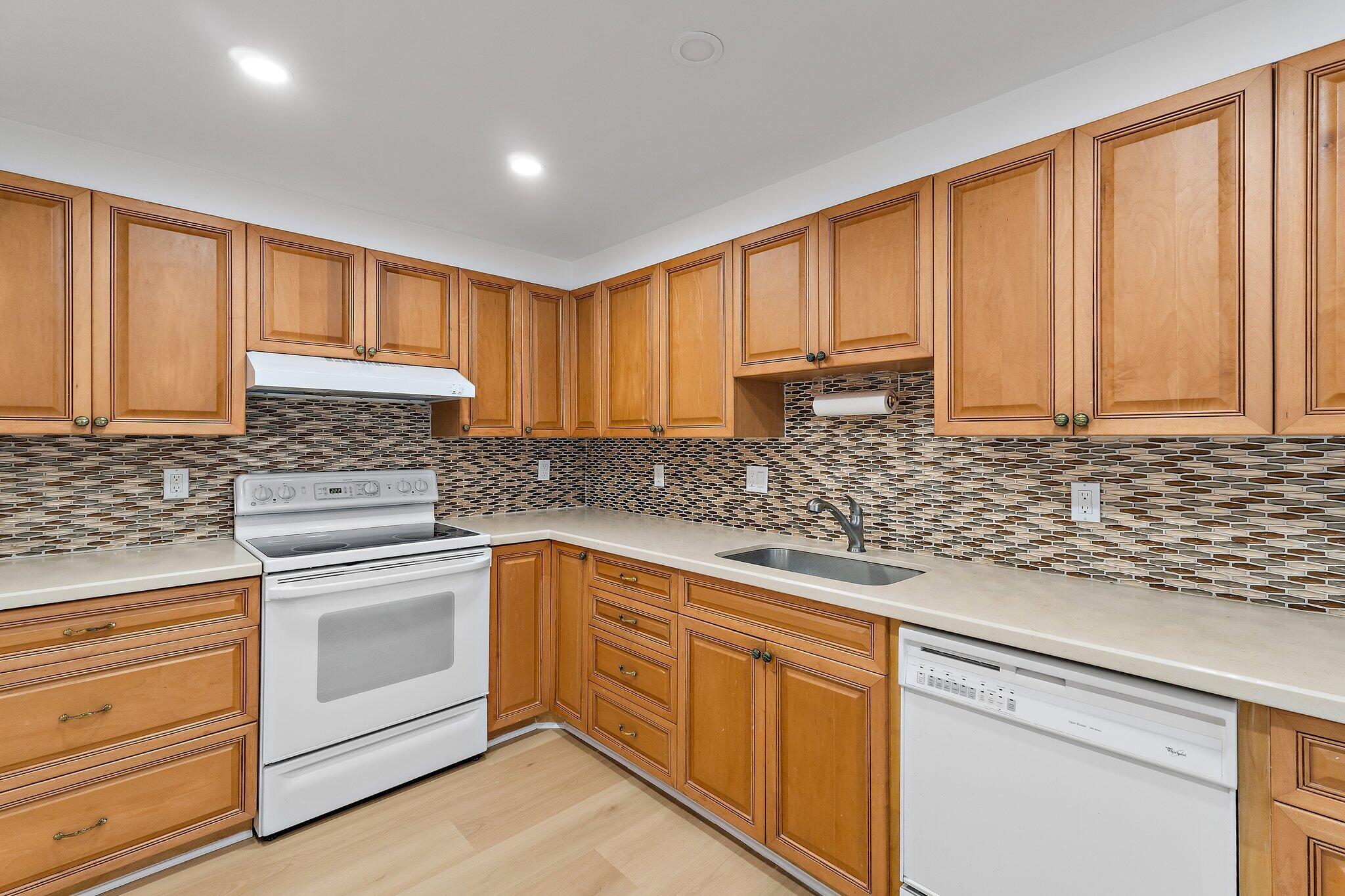 3546 S Ocean Boulevard 503