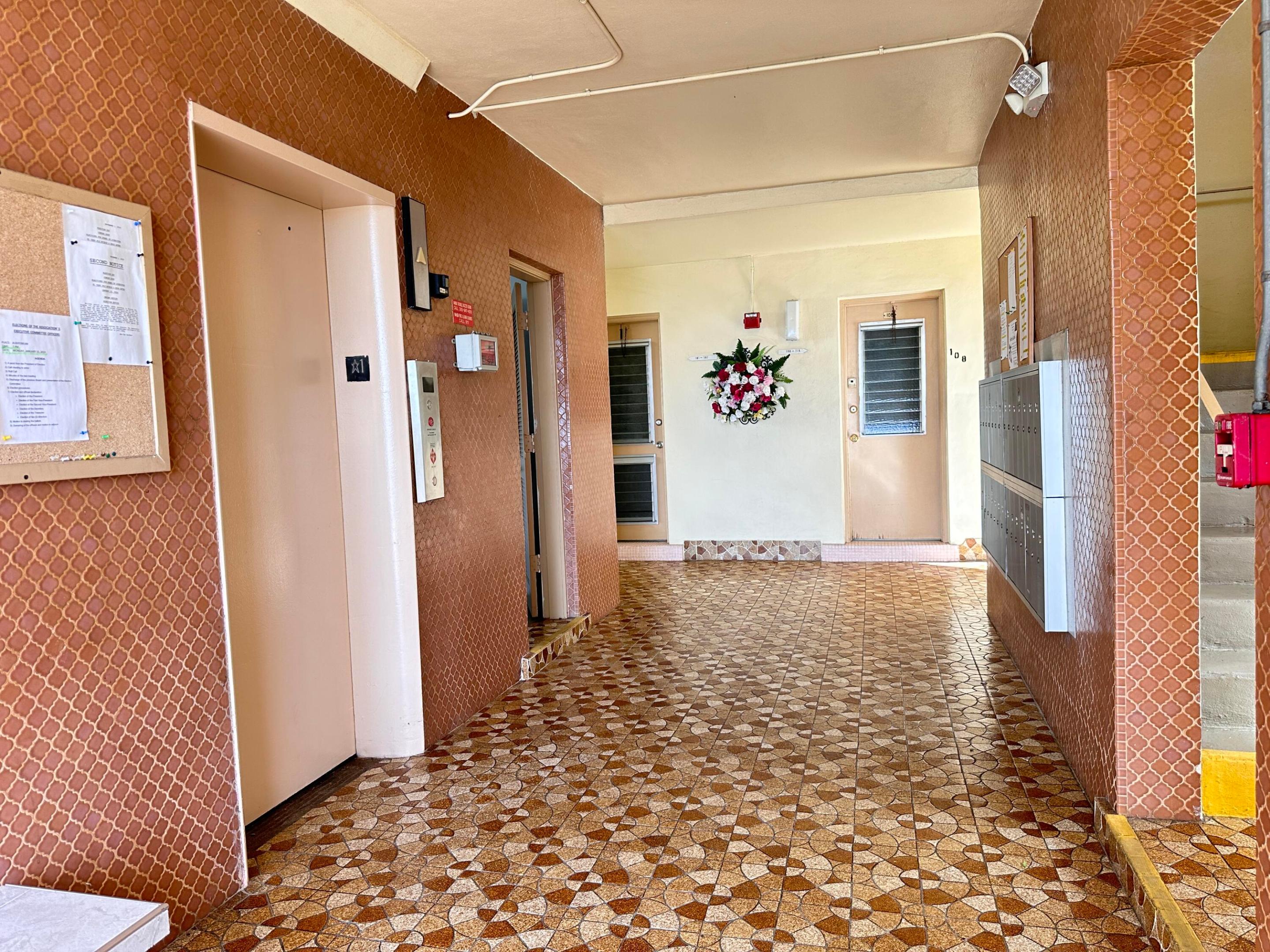 17001 NE 13th Avenue 205, Miami Unit: 205