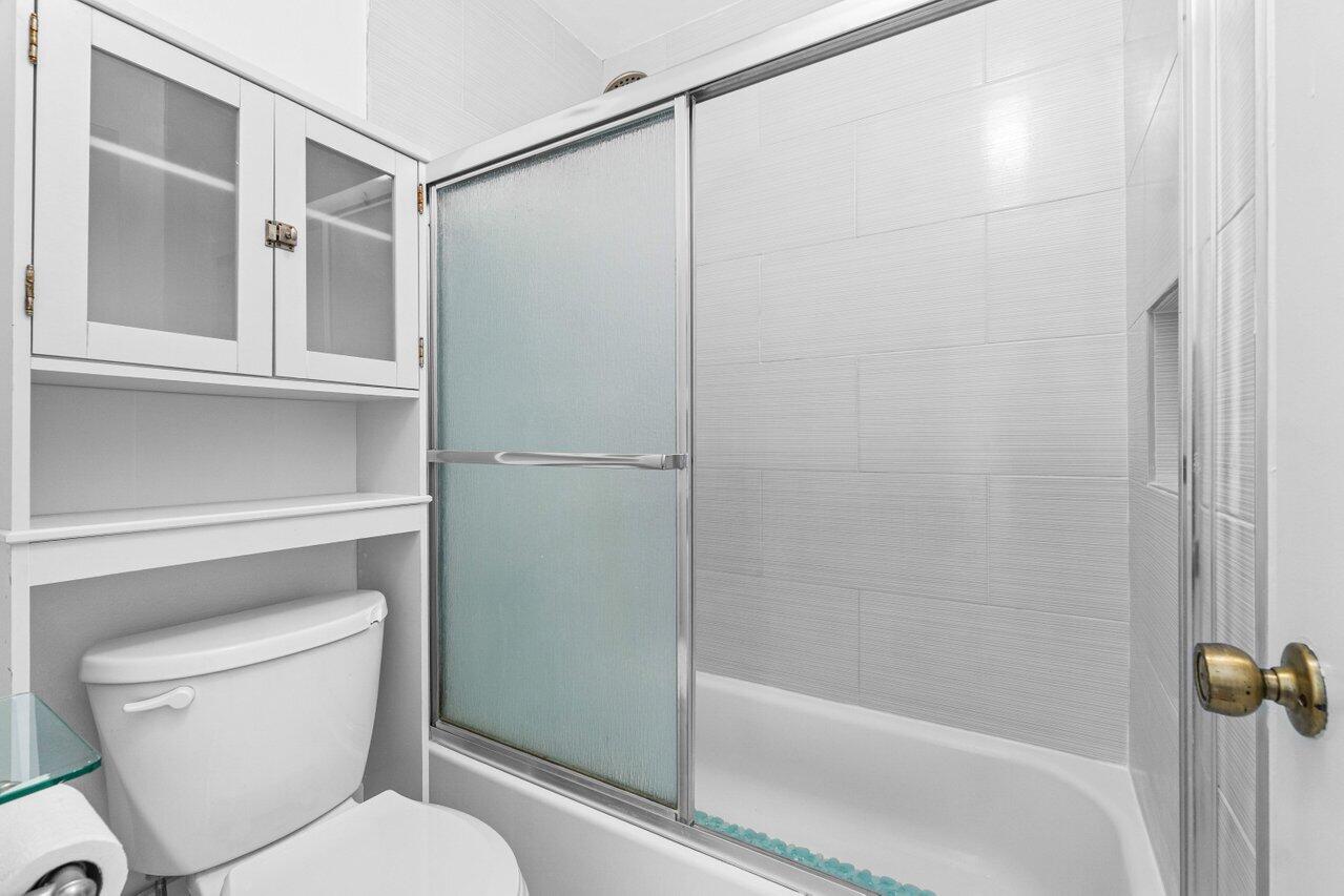 7577 Courtyard Run W