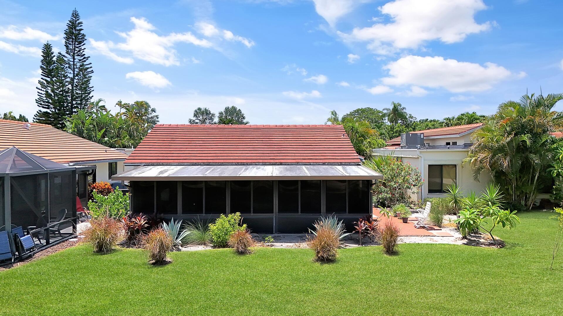 5695 Ainsley Court