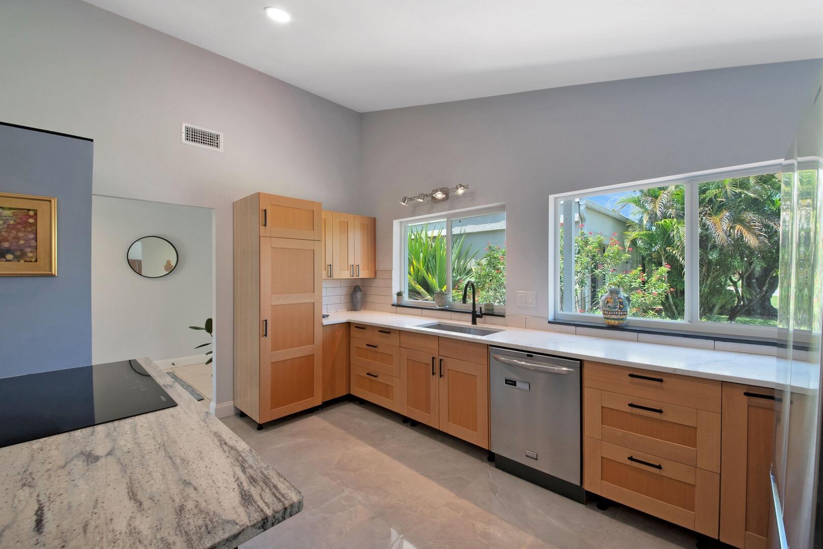 5695 Ainsley Court