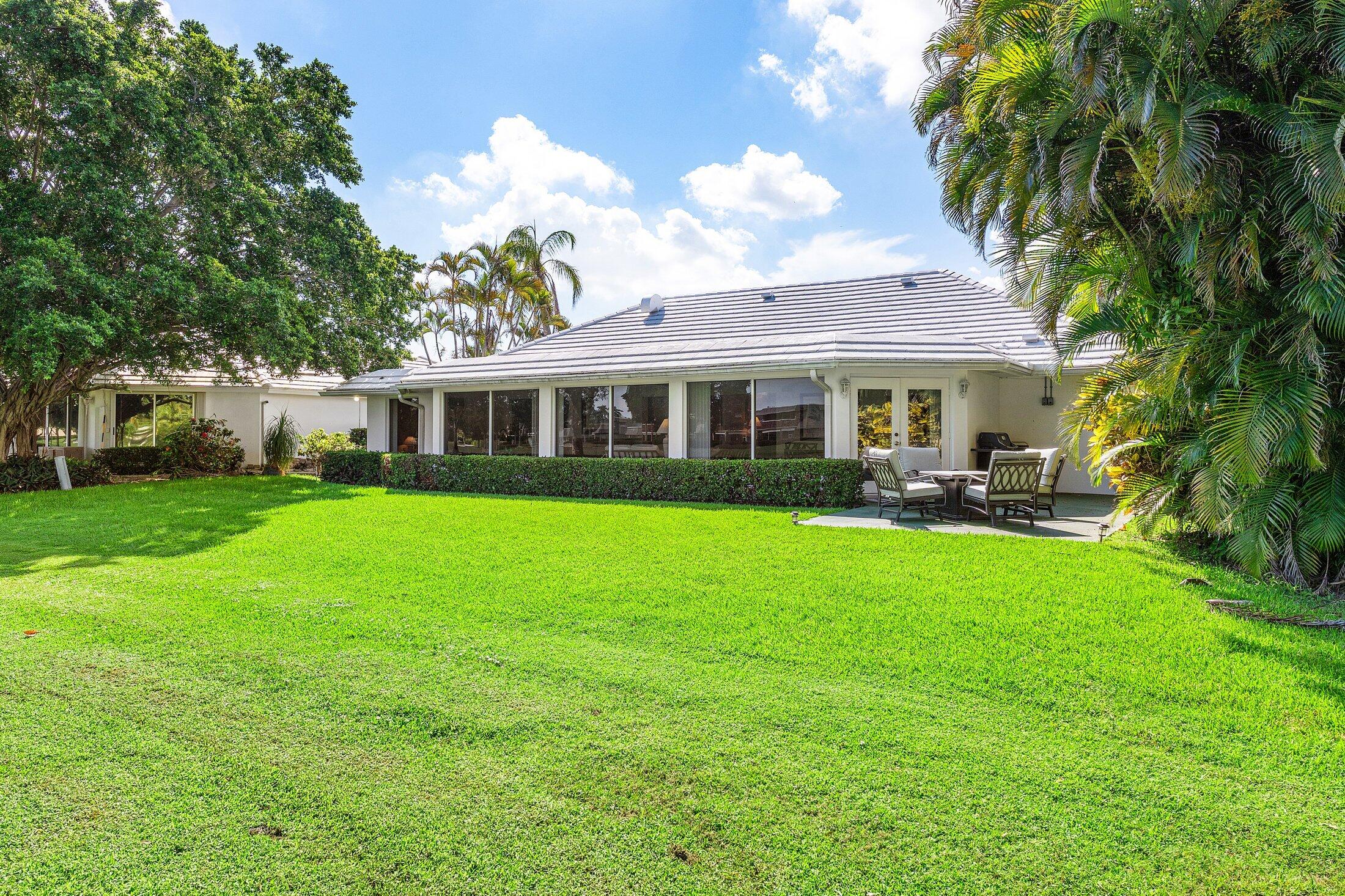367 Villa Drive S