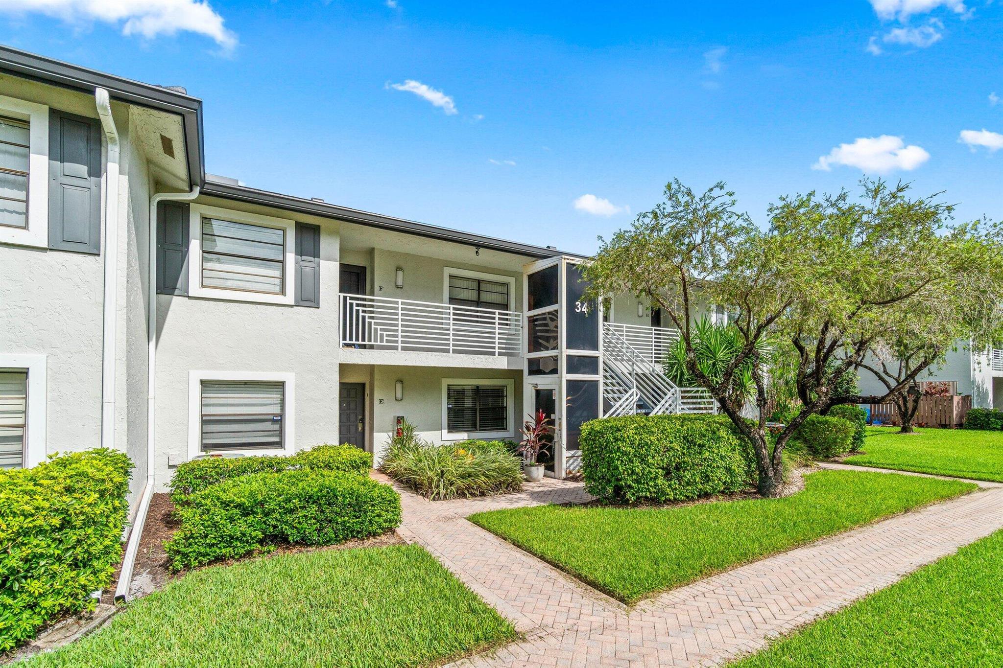 34 Southport Lane E