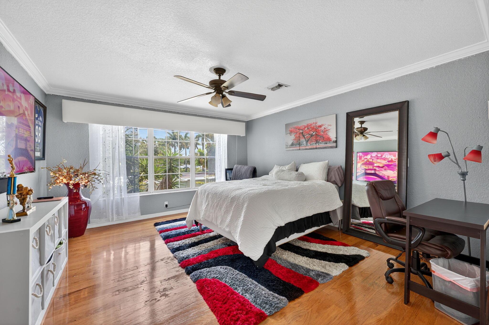 5565 American Circle