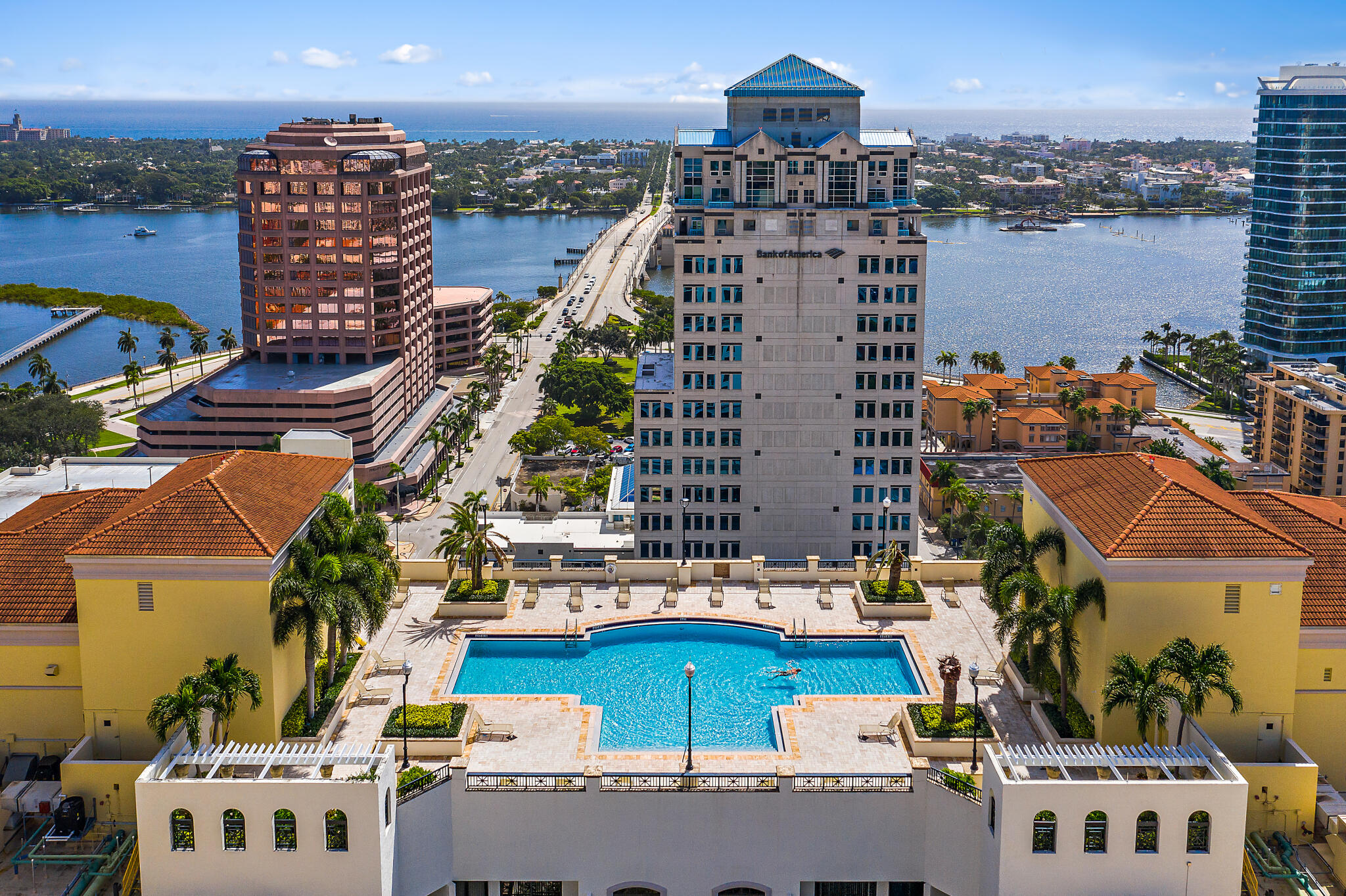 801 S Olive Avenue 1123