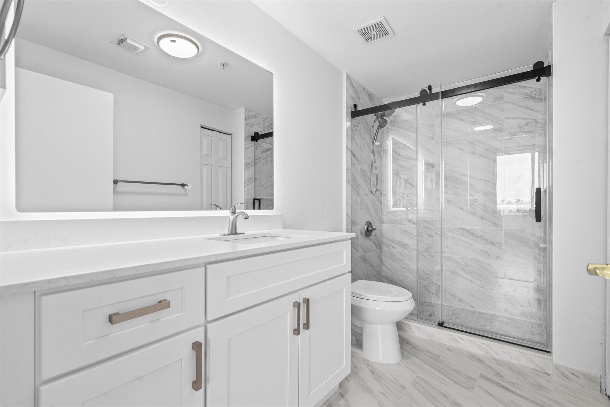 1000 Scotia Drive 604