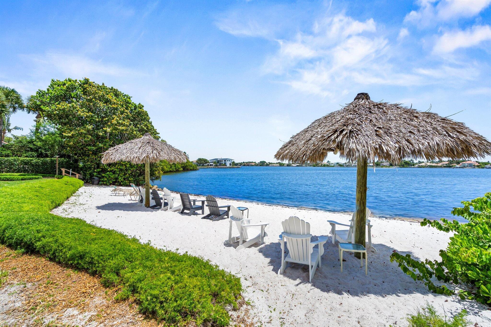 1000 Scotia Drive 604