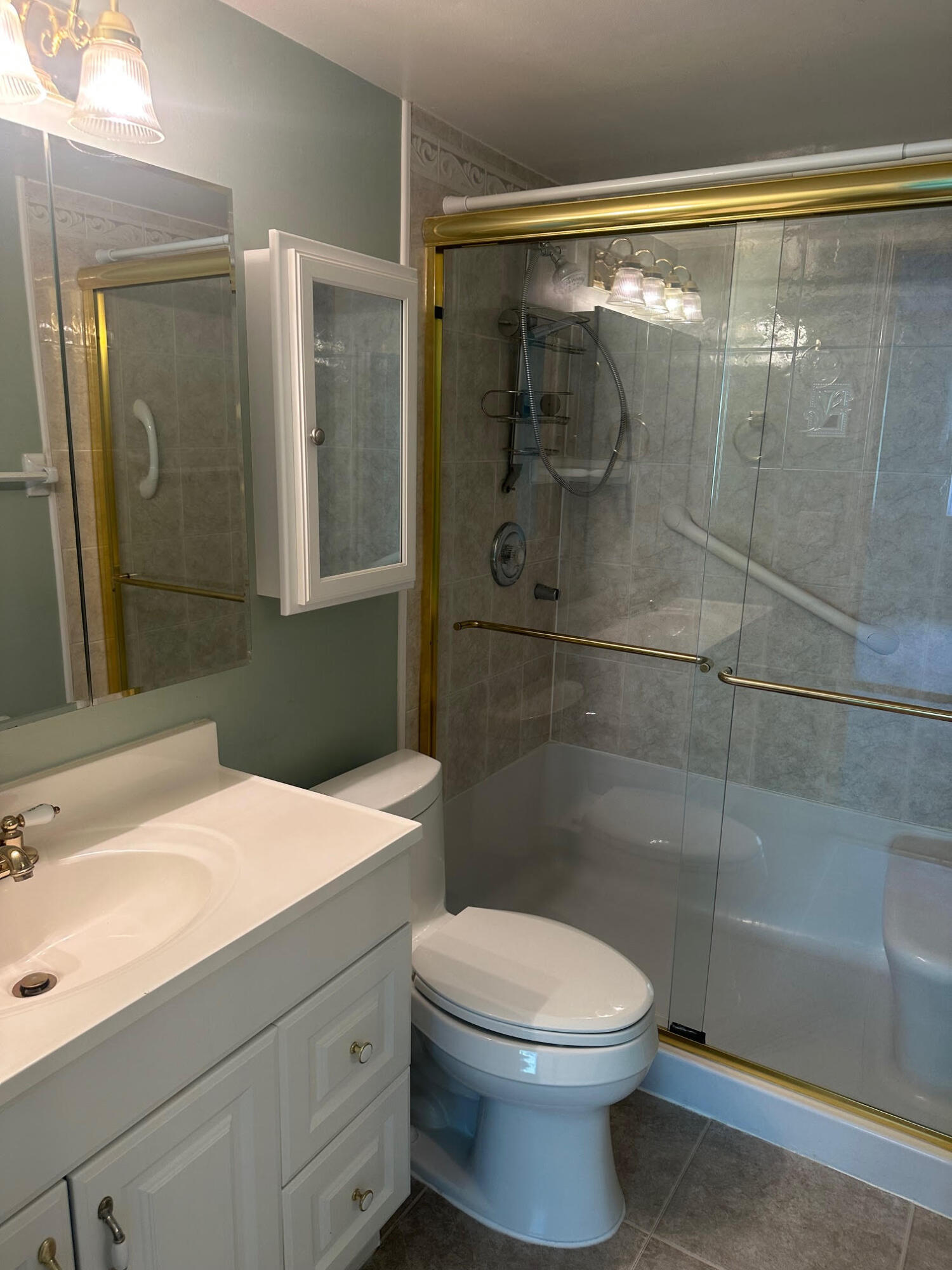 2012 S Federal Highway 303