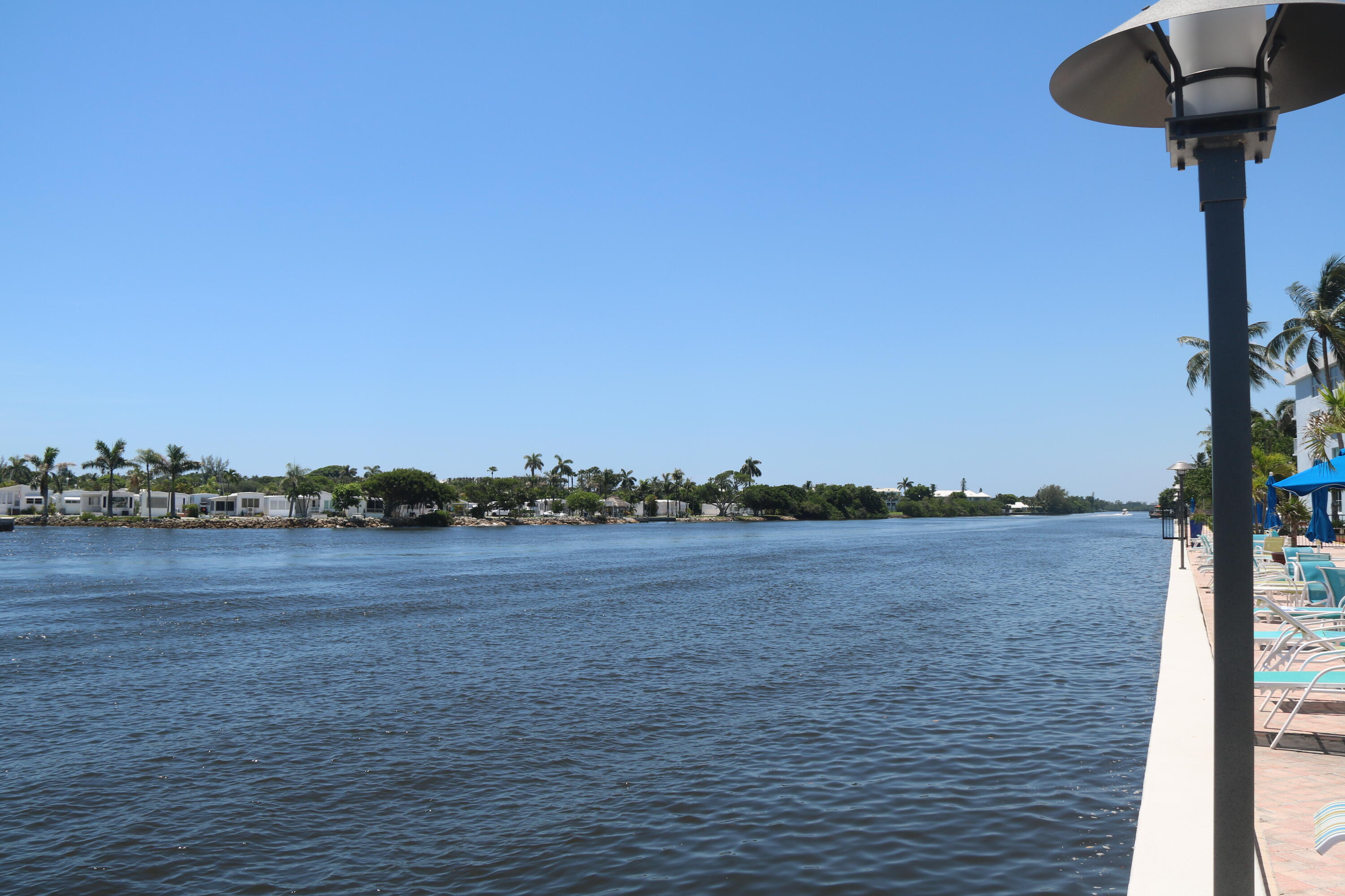 2012 S Federal Highway 303