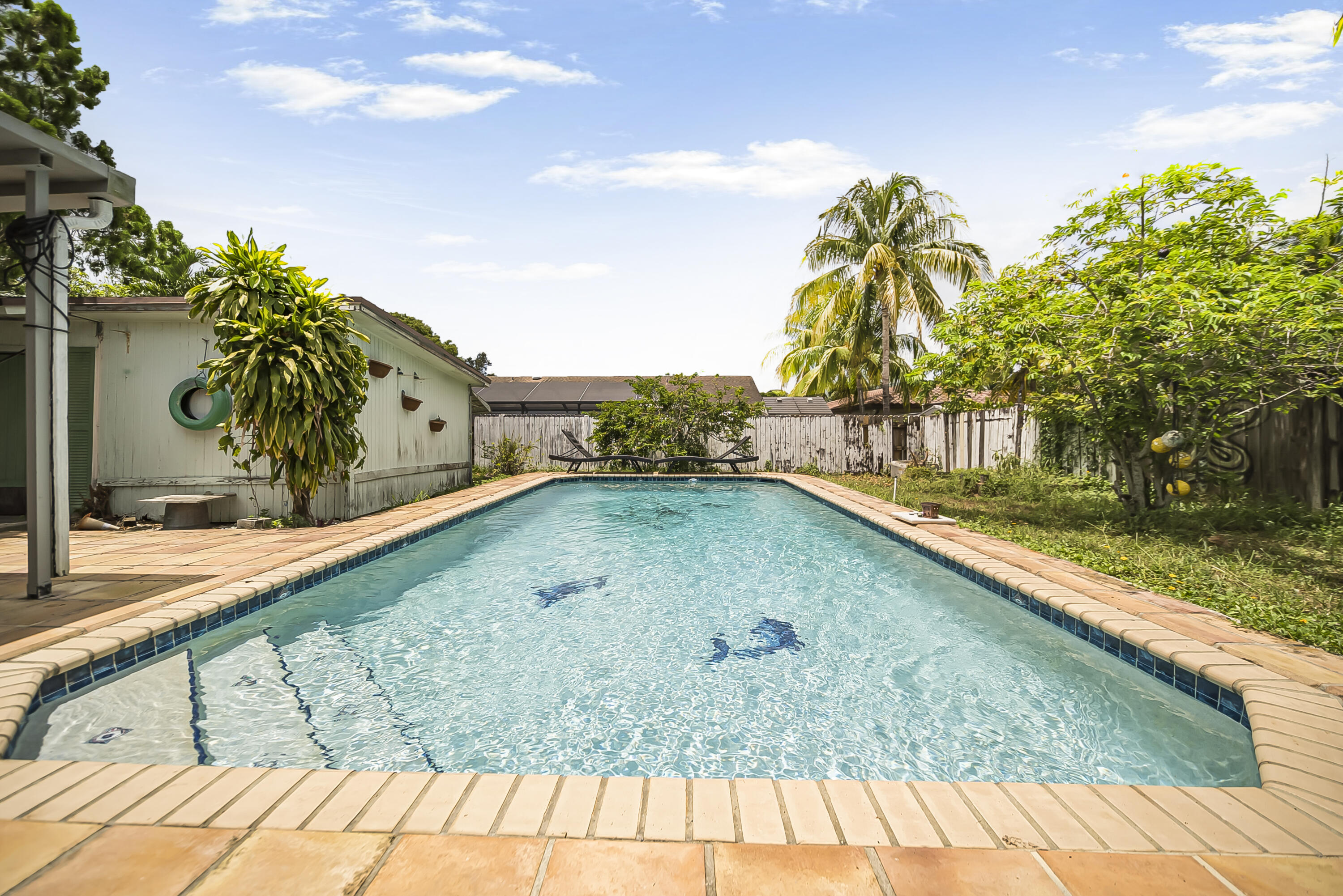 19657 Carolina Circle