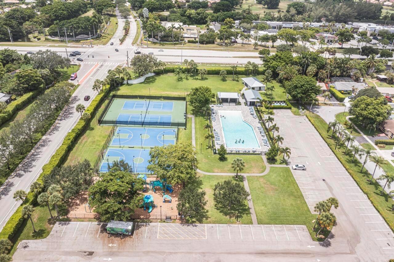 19657 Carolina Circle