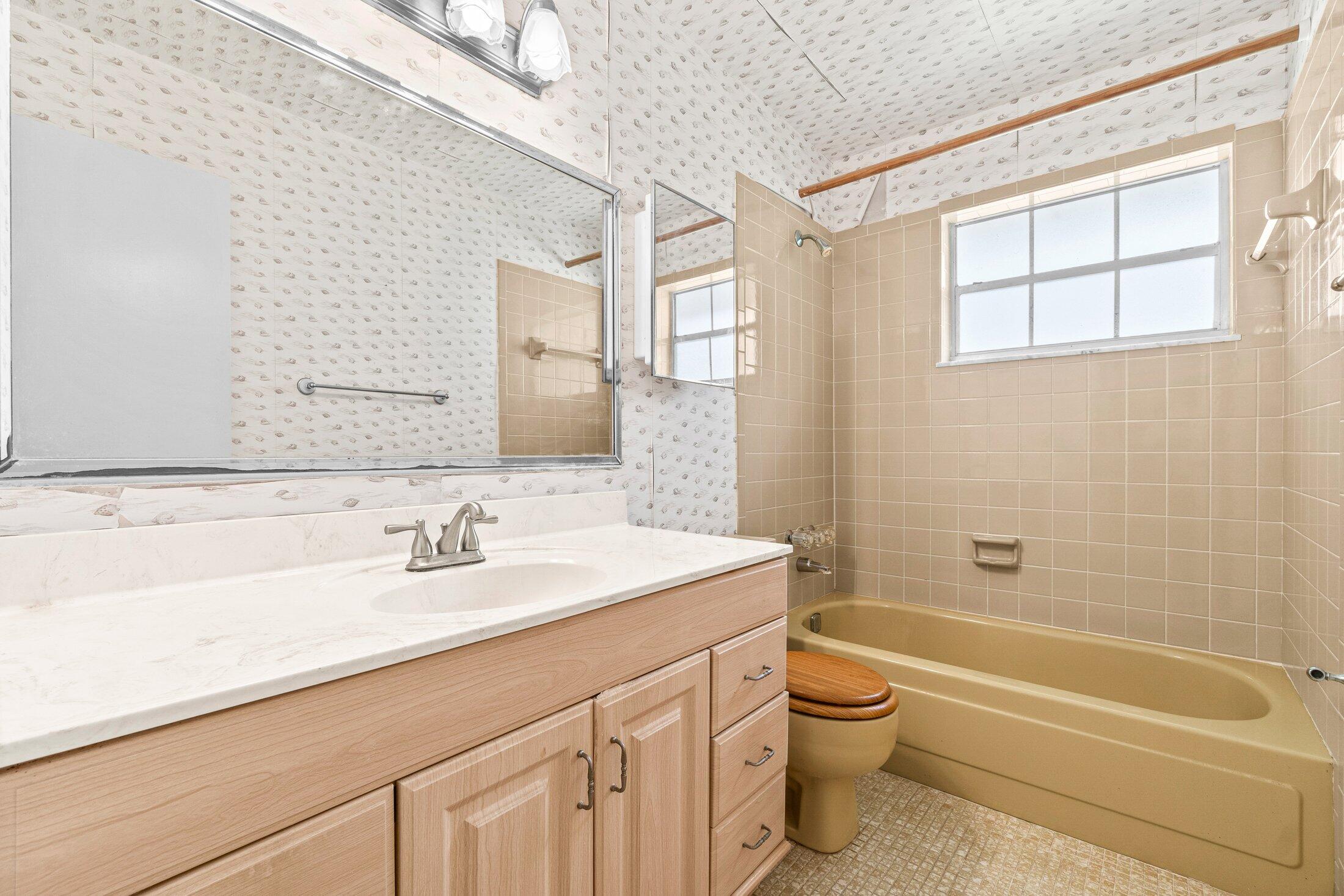 769 Nantucket Circle