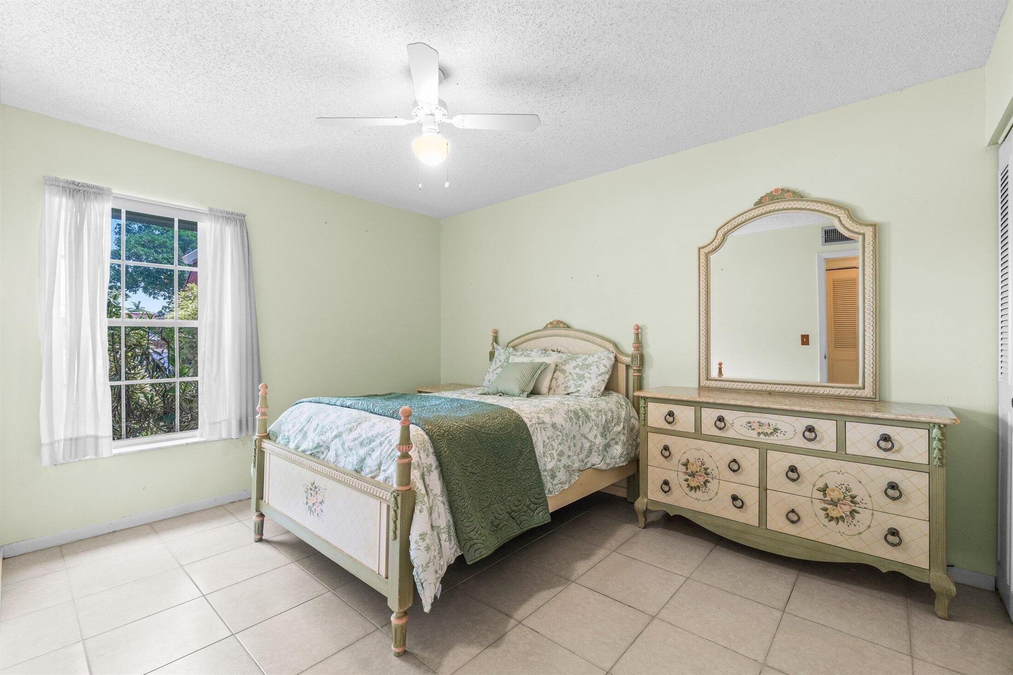 769 Nantucket Circle