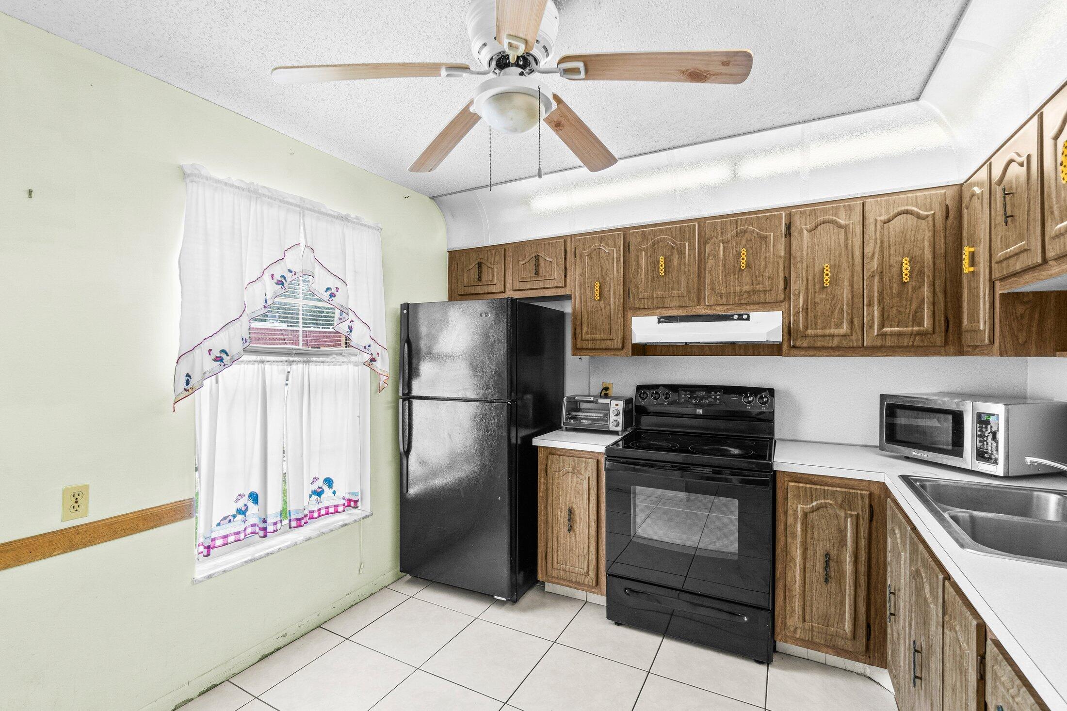 769 Nantucket Circle