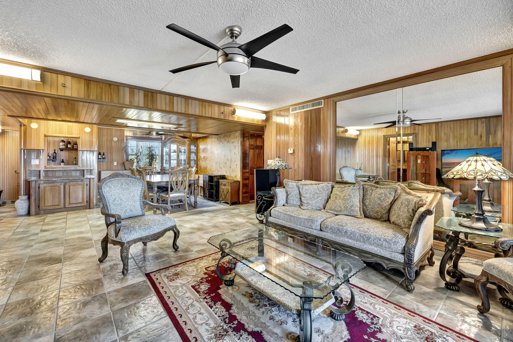 3910 Inverrary Boulevard 601-B