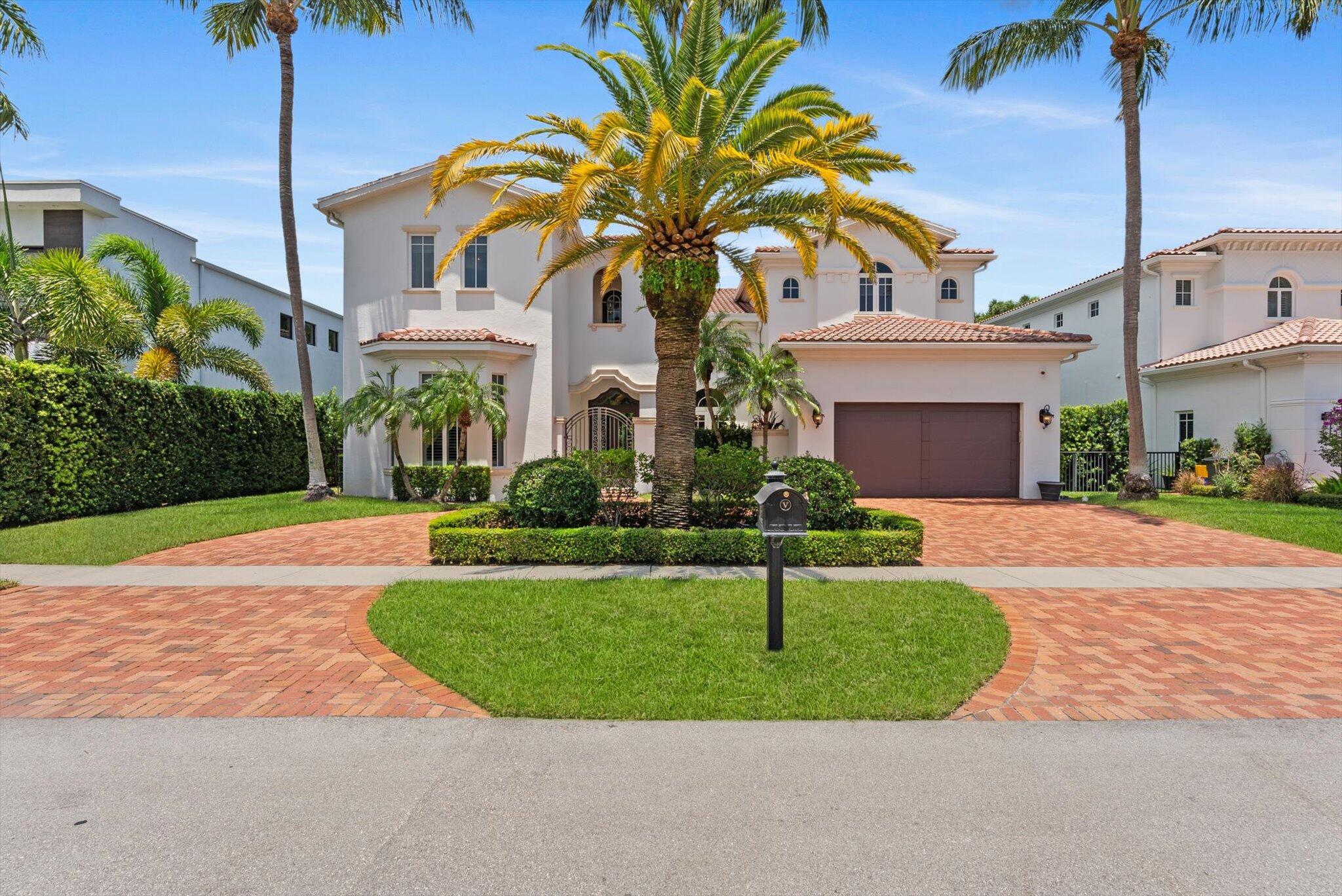 475 NE 4th Street