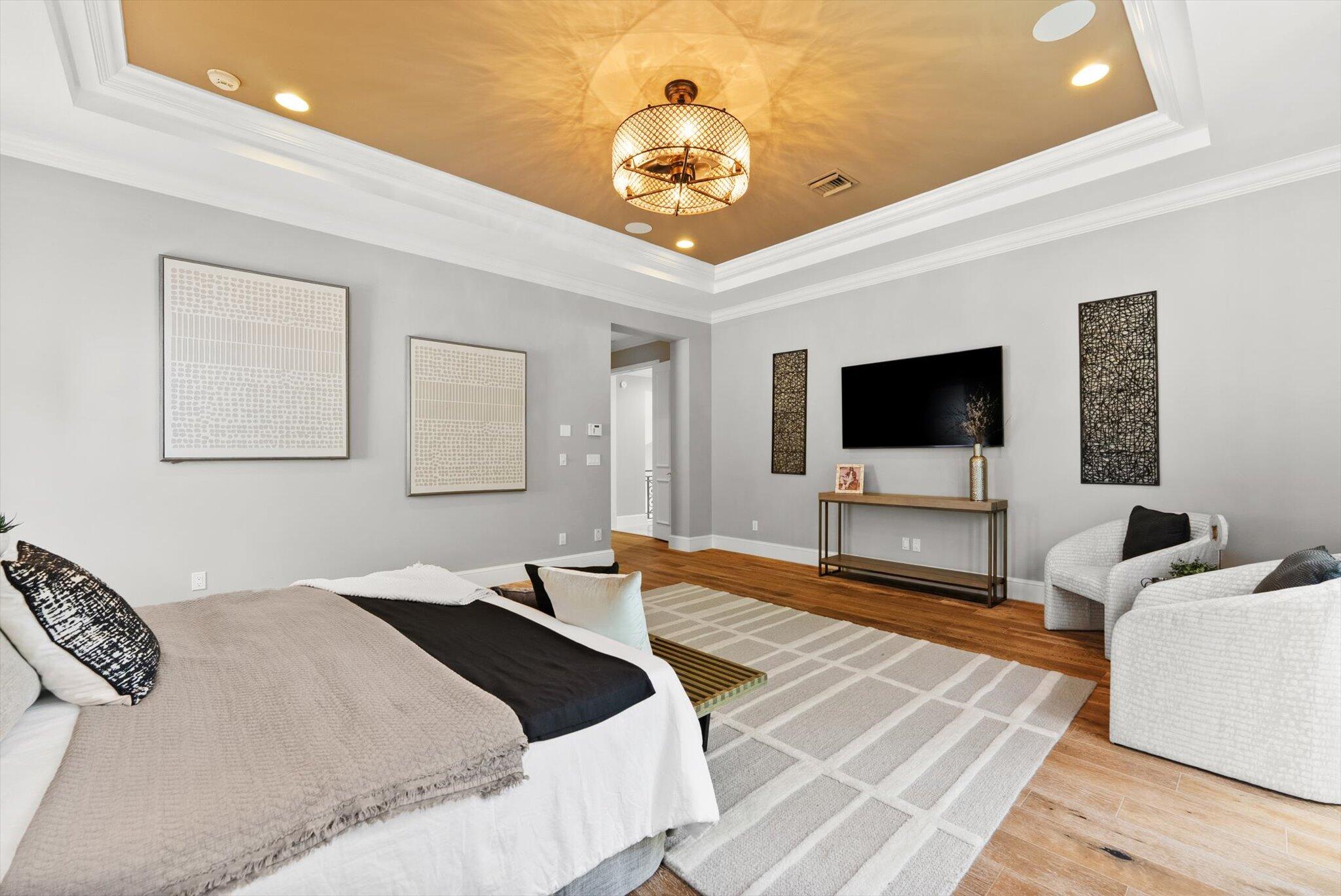 475 NE 4th Street