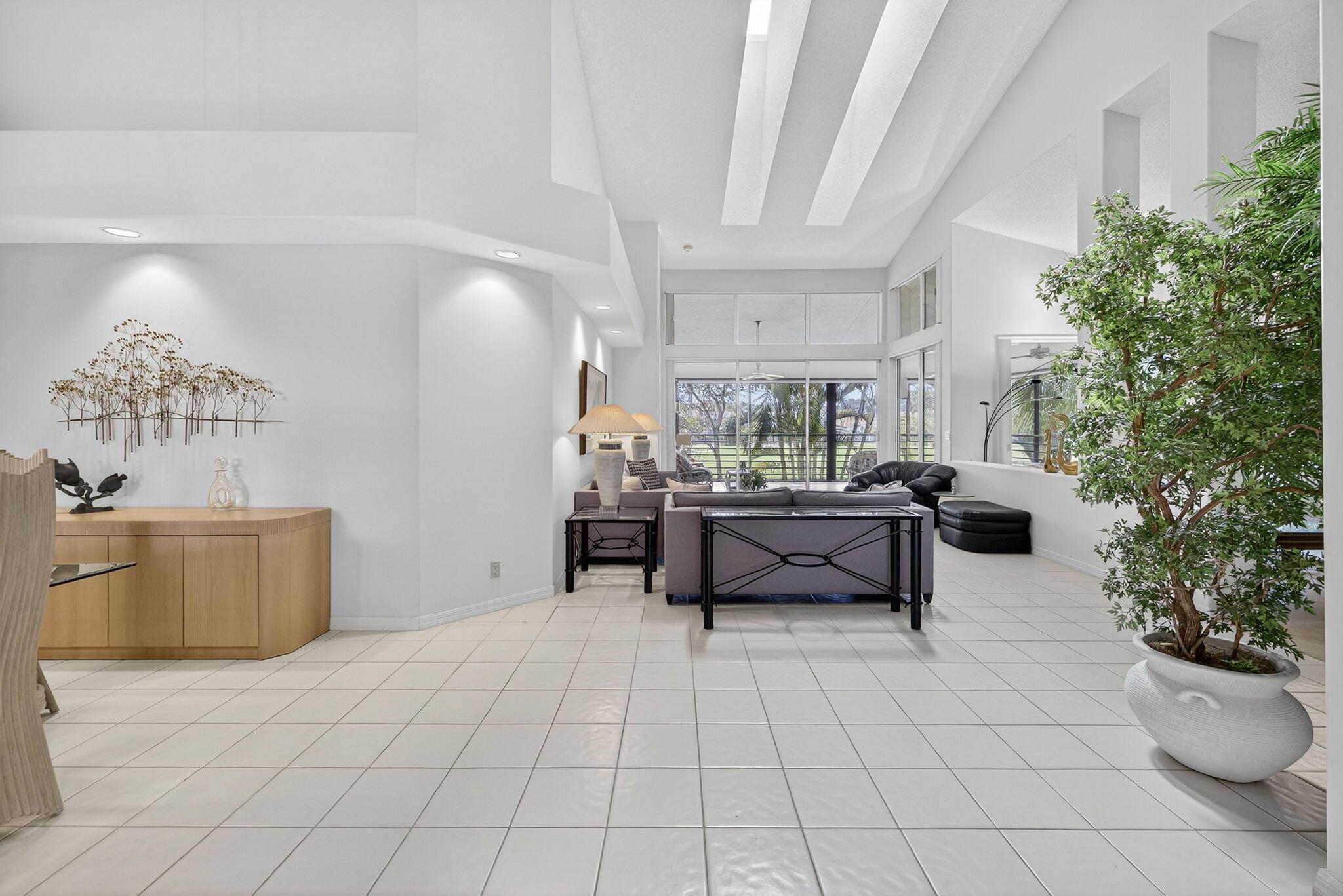 5800 NW 24th Avenue 303