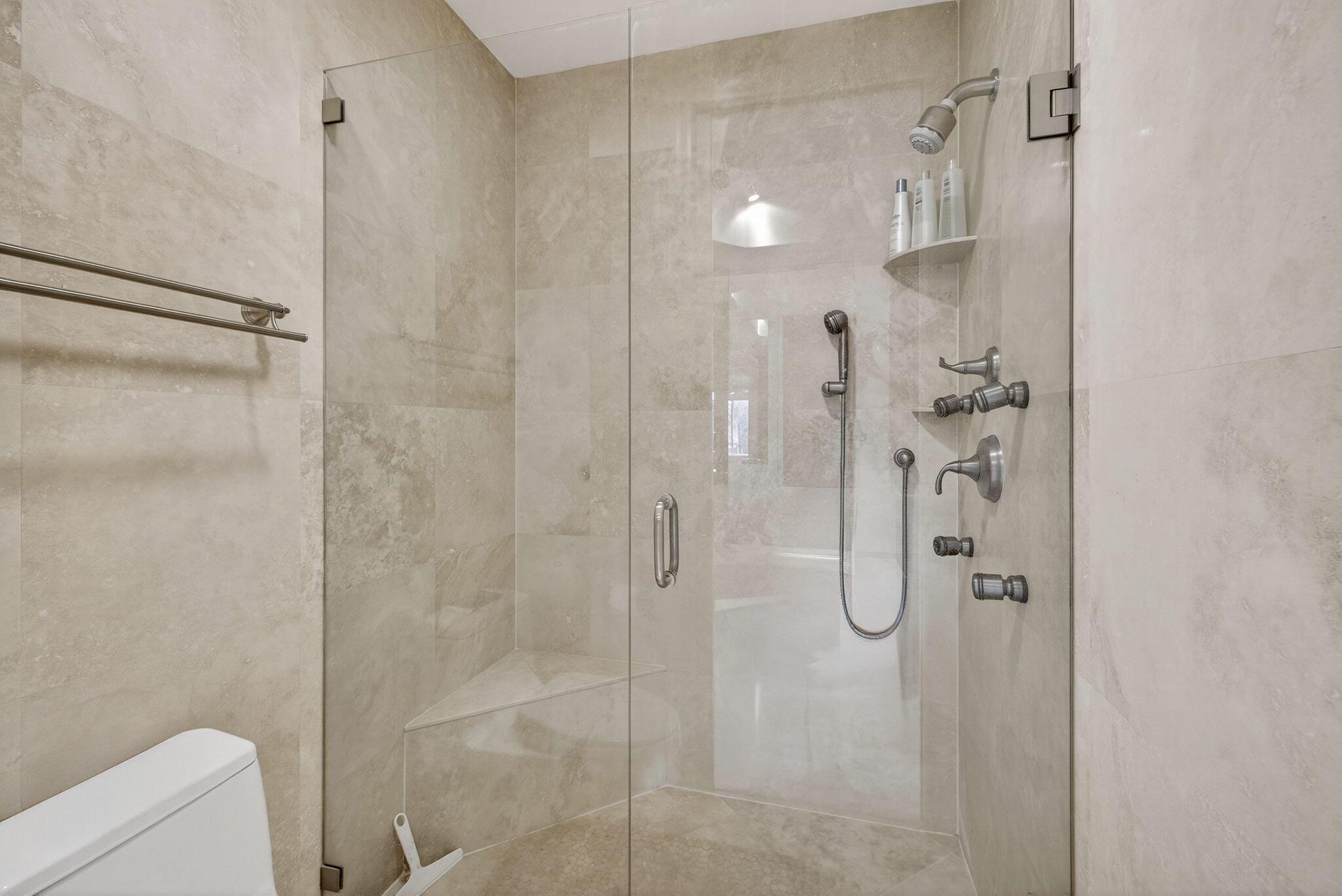 5800 NW 24th Avenue 303