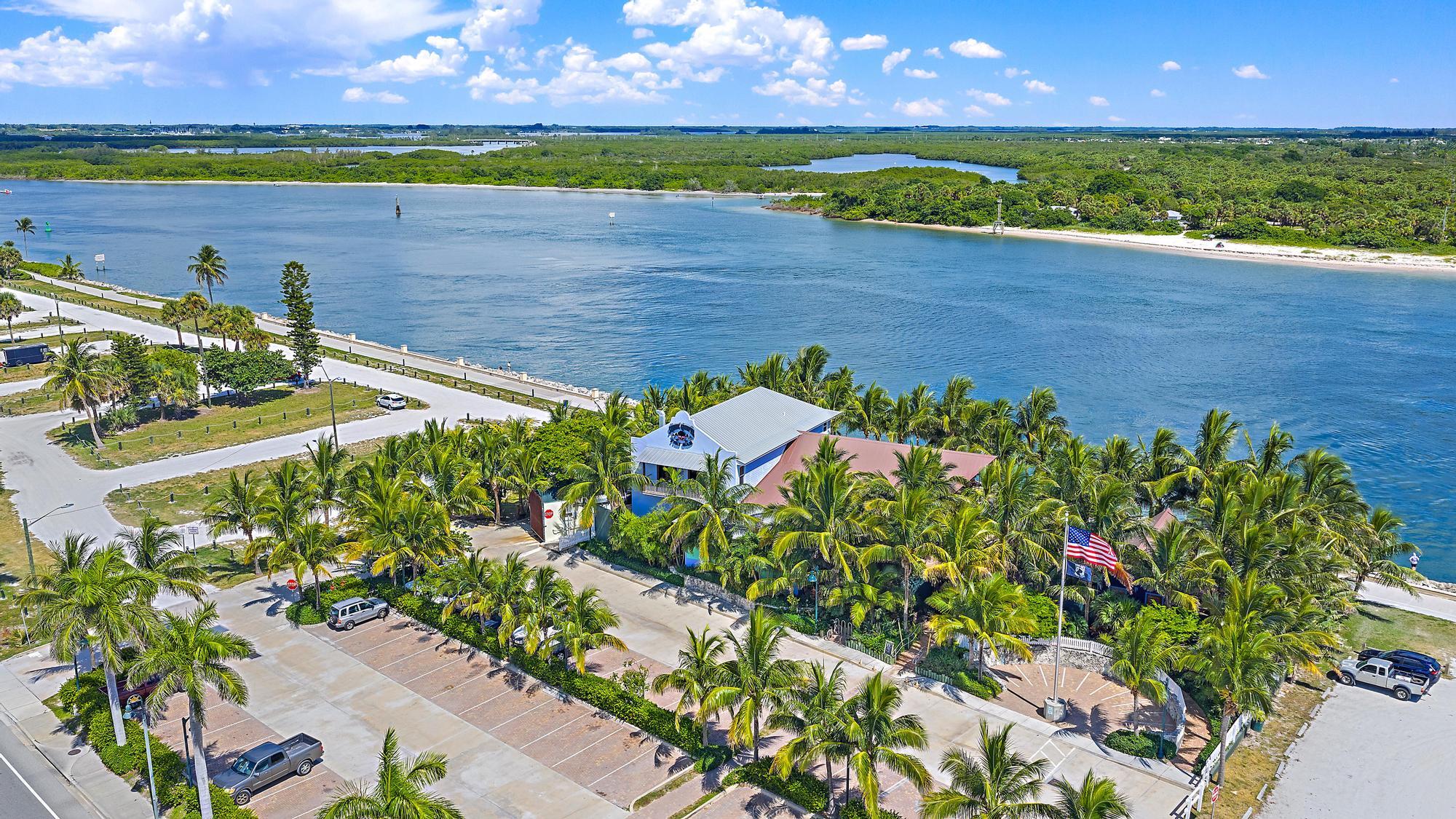 901 S Ocean Drive