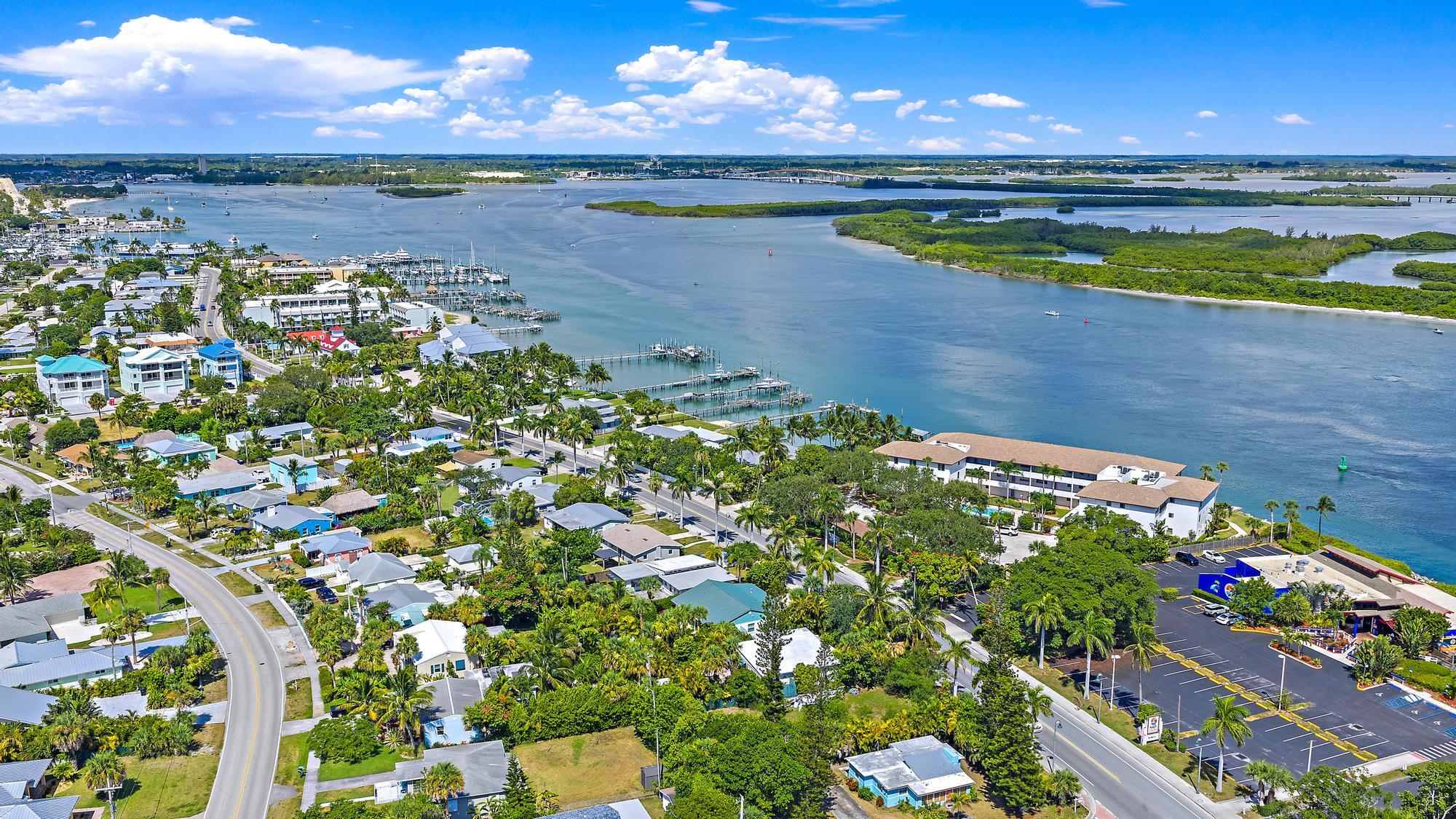 901 S Ocean Drive