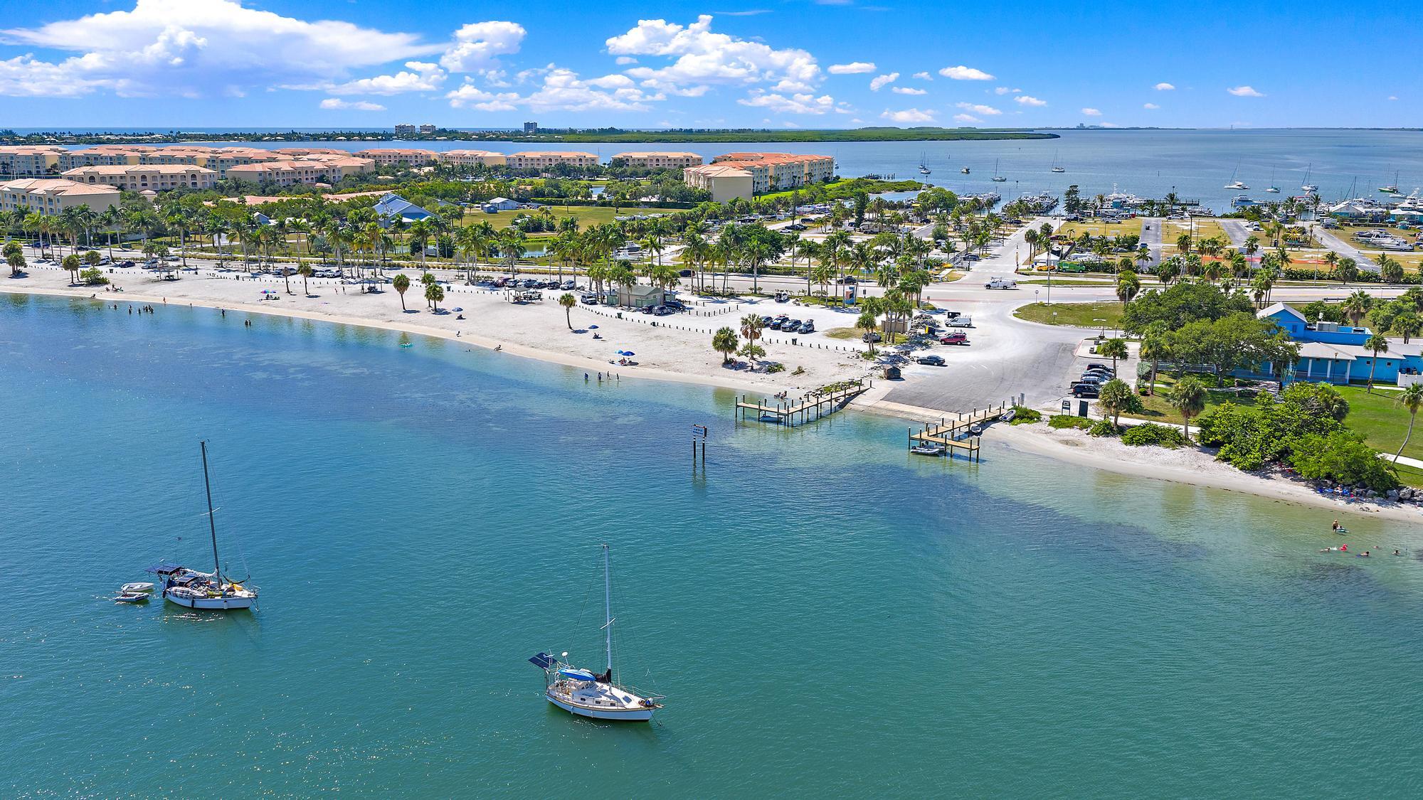 901 S Ocean Drive