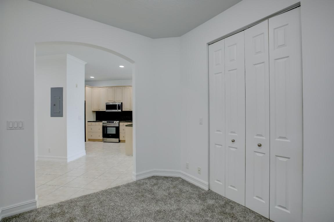 2720 NE 15th Street 203