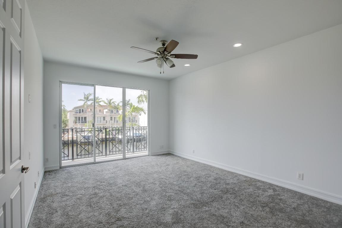 2720 NE 15th Street 203