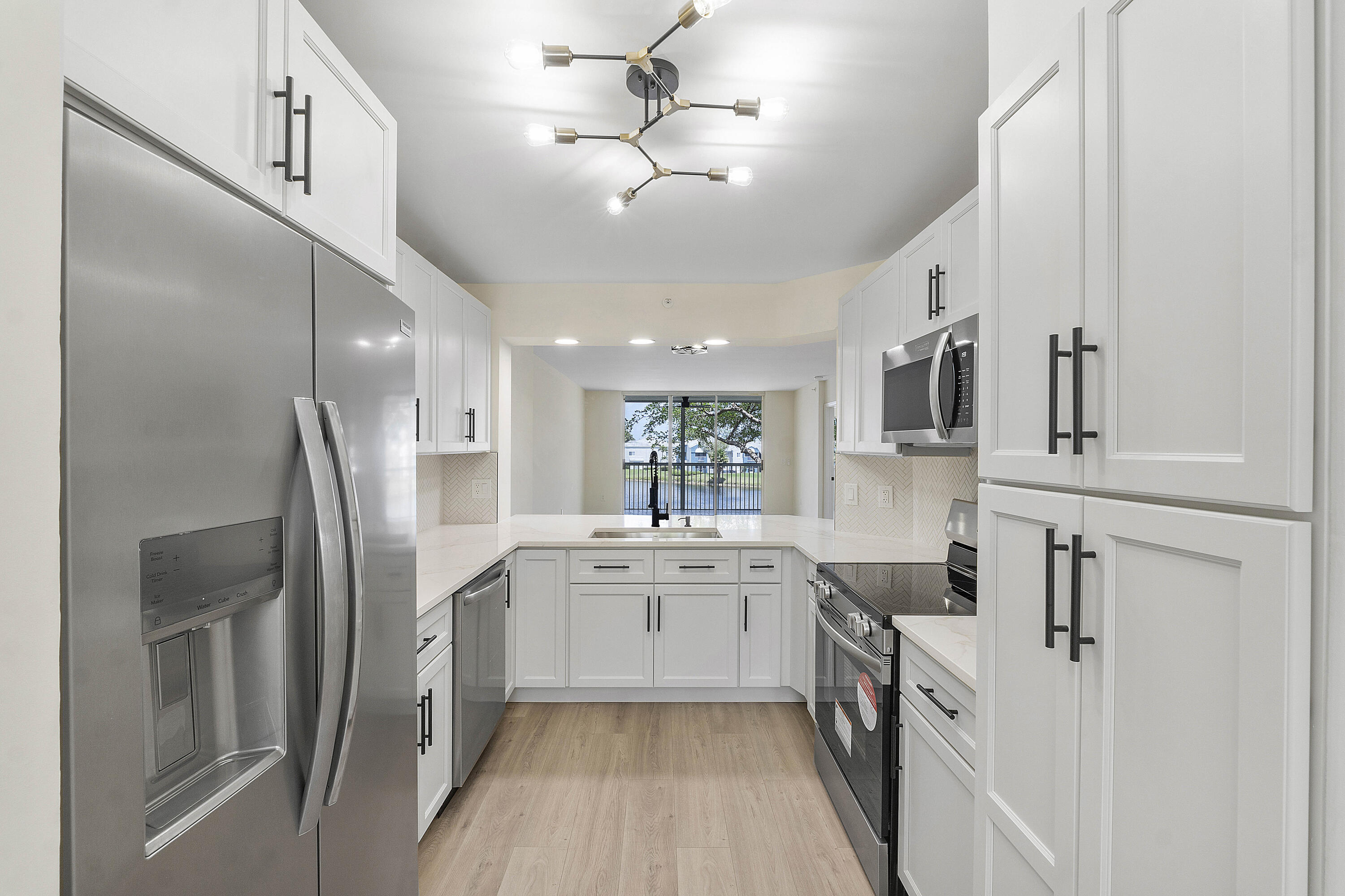 9575 Weldon Circle C313