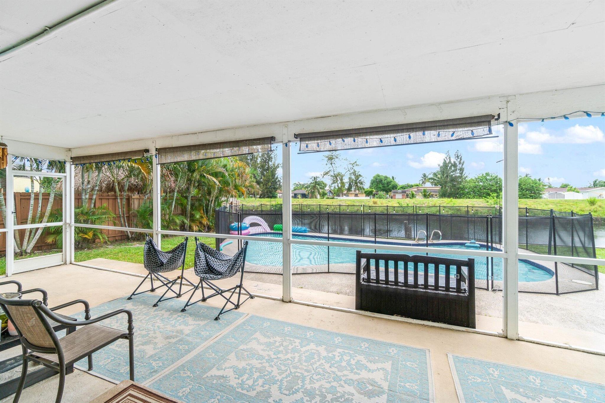 7818 NW 66th Terrace