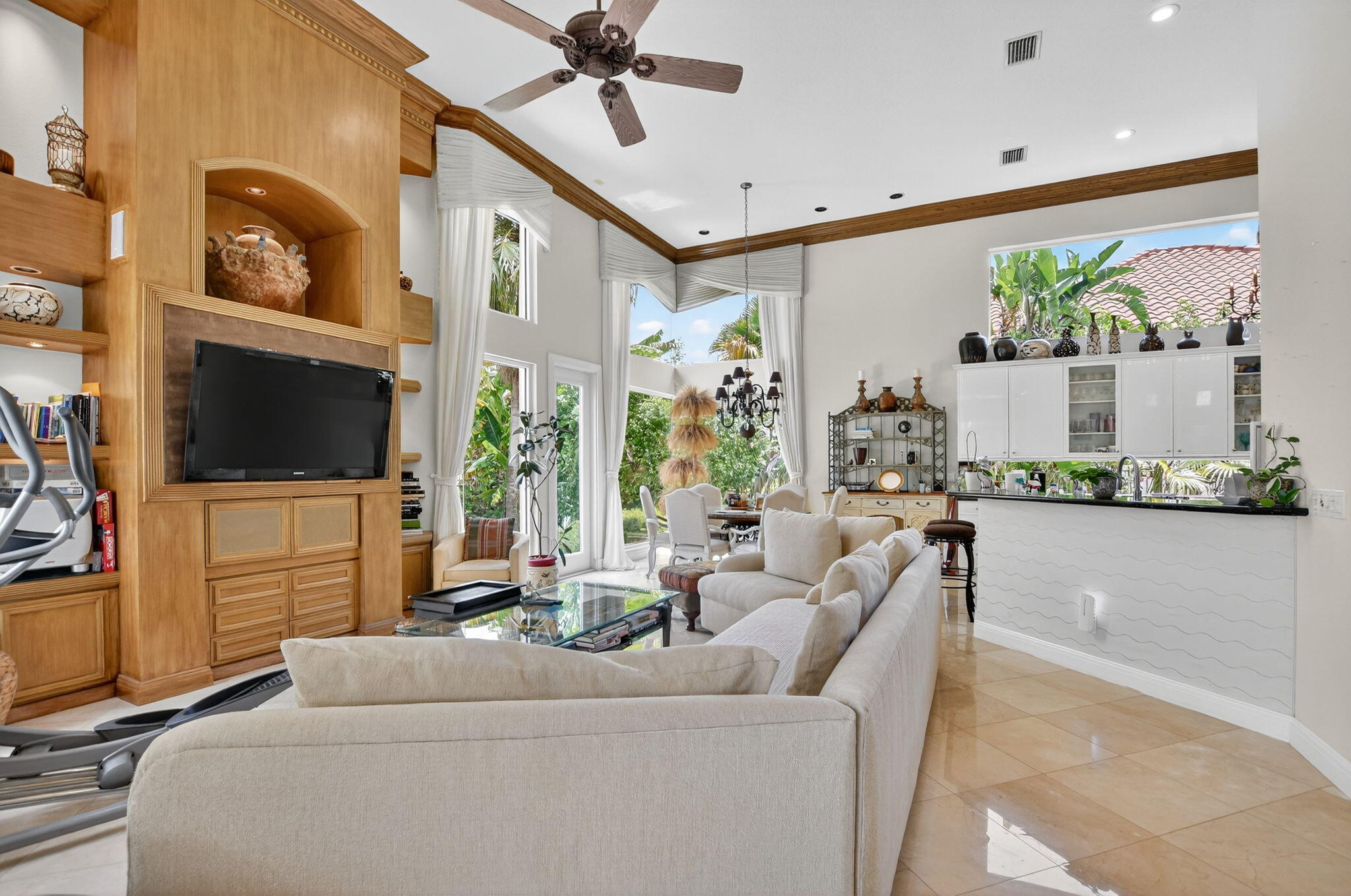 6981 Lions Head Lane