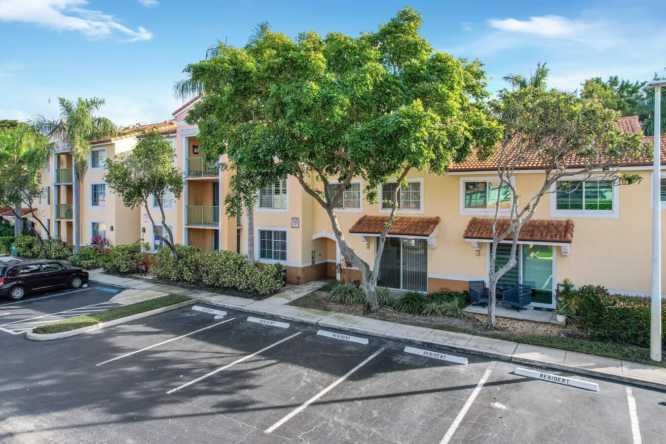 140 Yacht Club Way 109