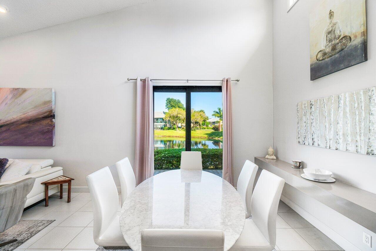 12 Eastgate Drive D