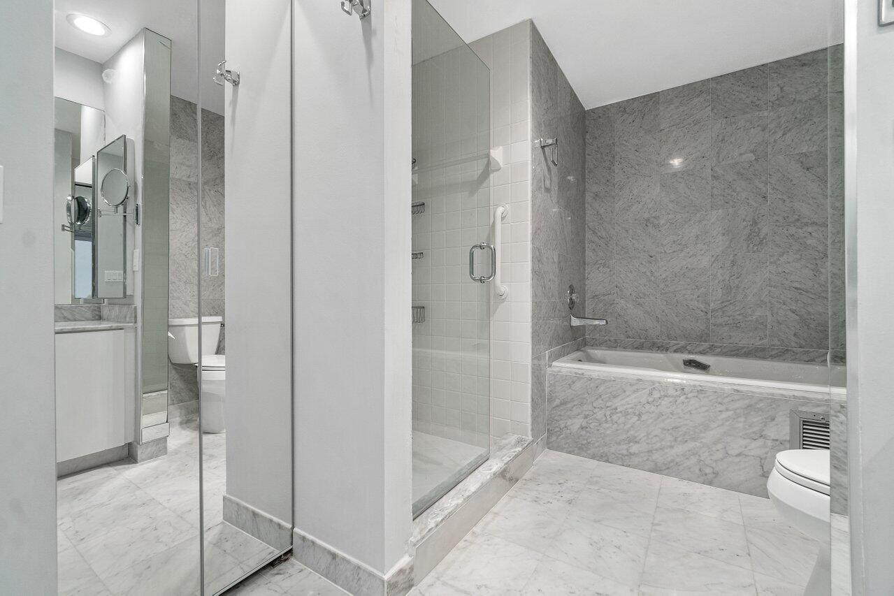 12 Eastgate Drive D