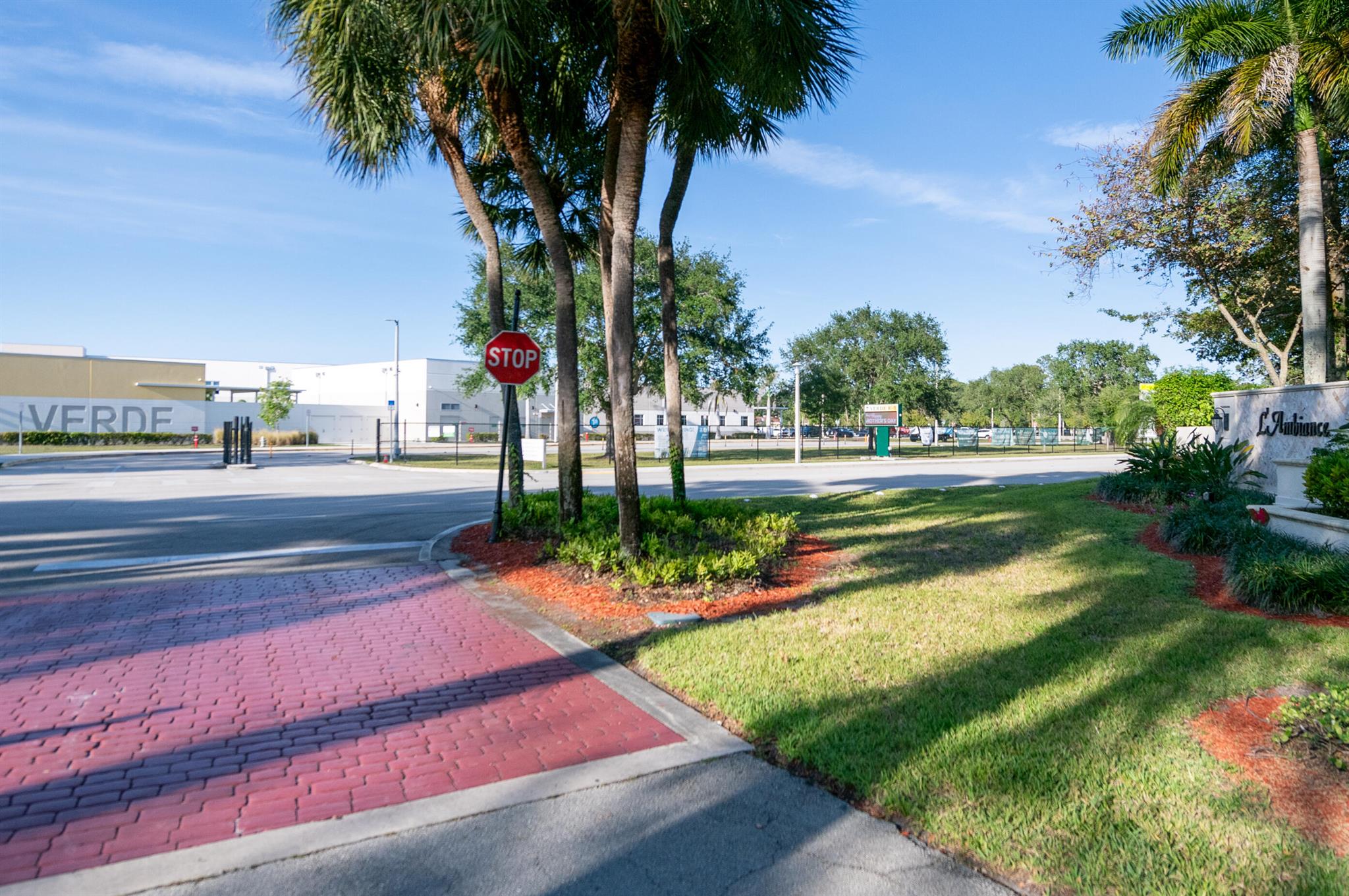 6560 Las Flores Drive