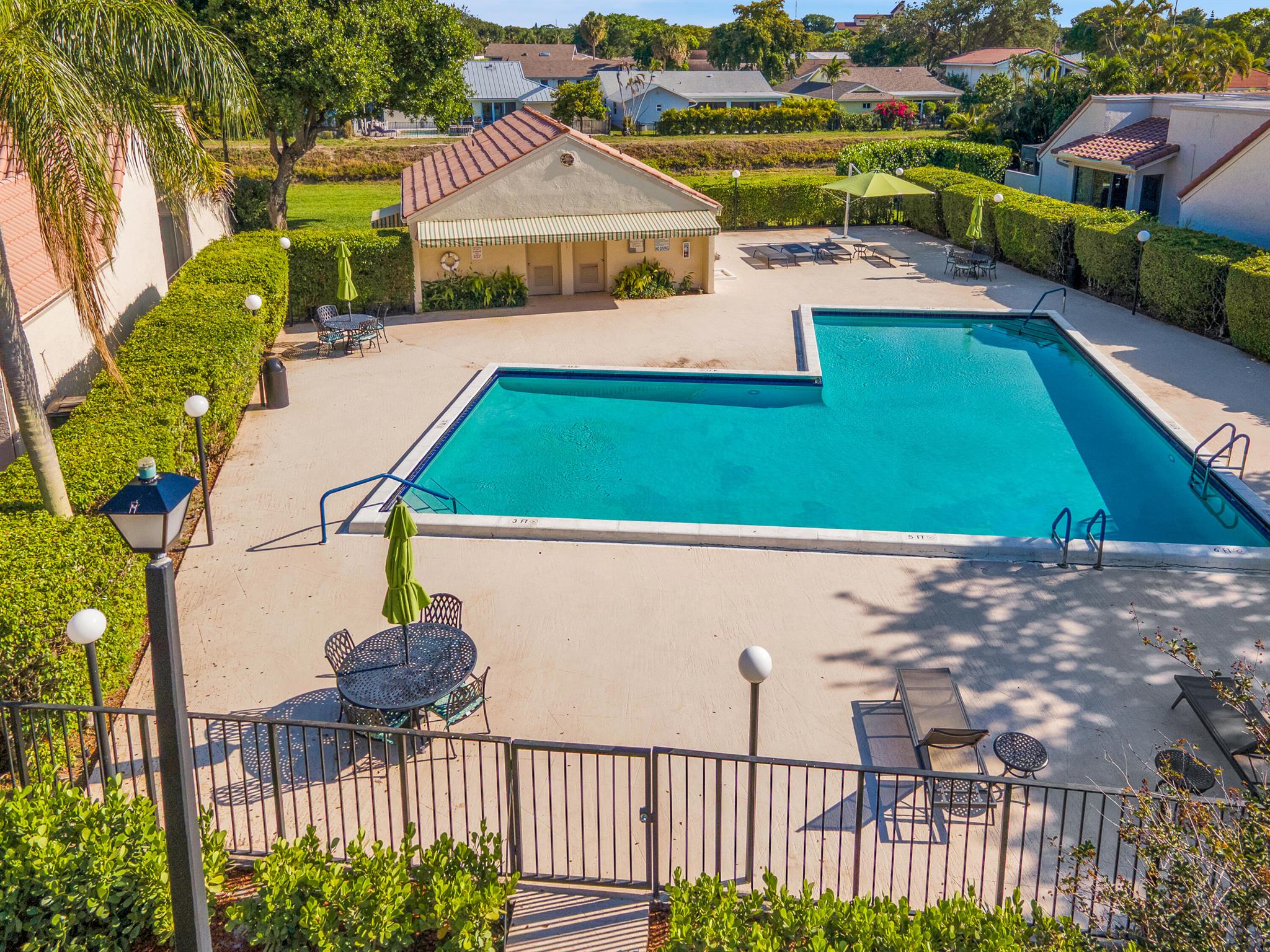 6560 Las Flores Drive