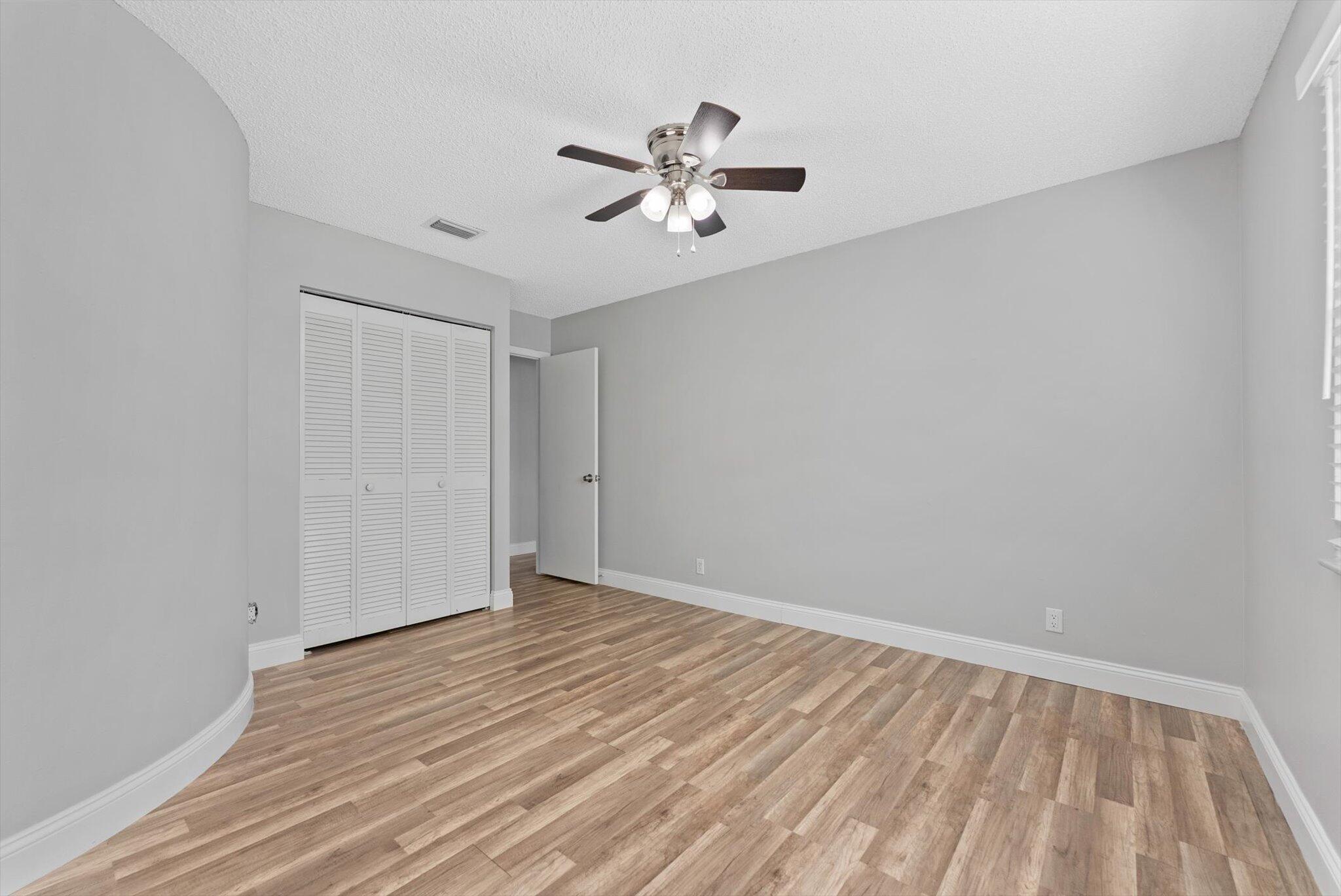 5185 NW 52nd Street