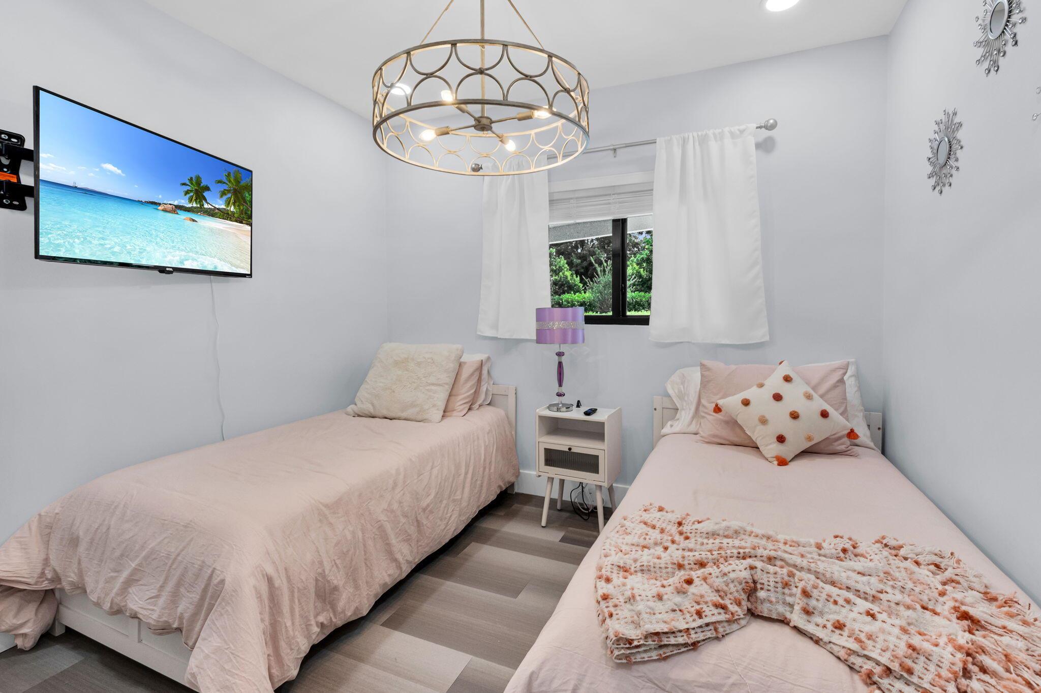 351 Homewood Boulevard