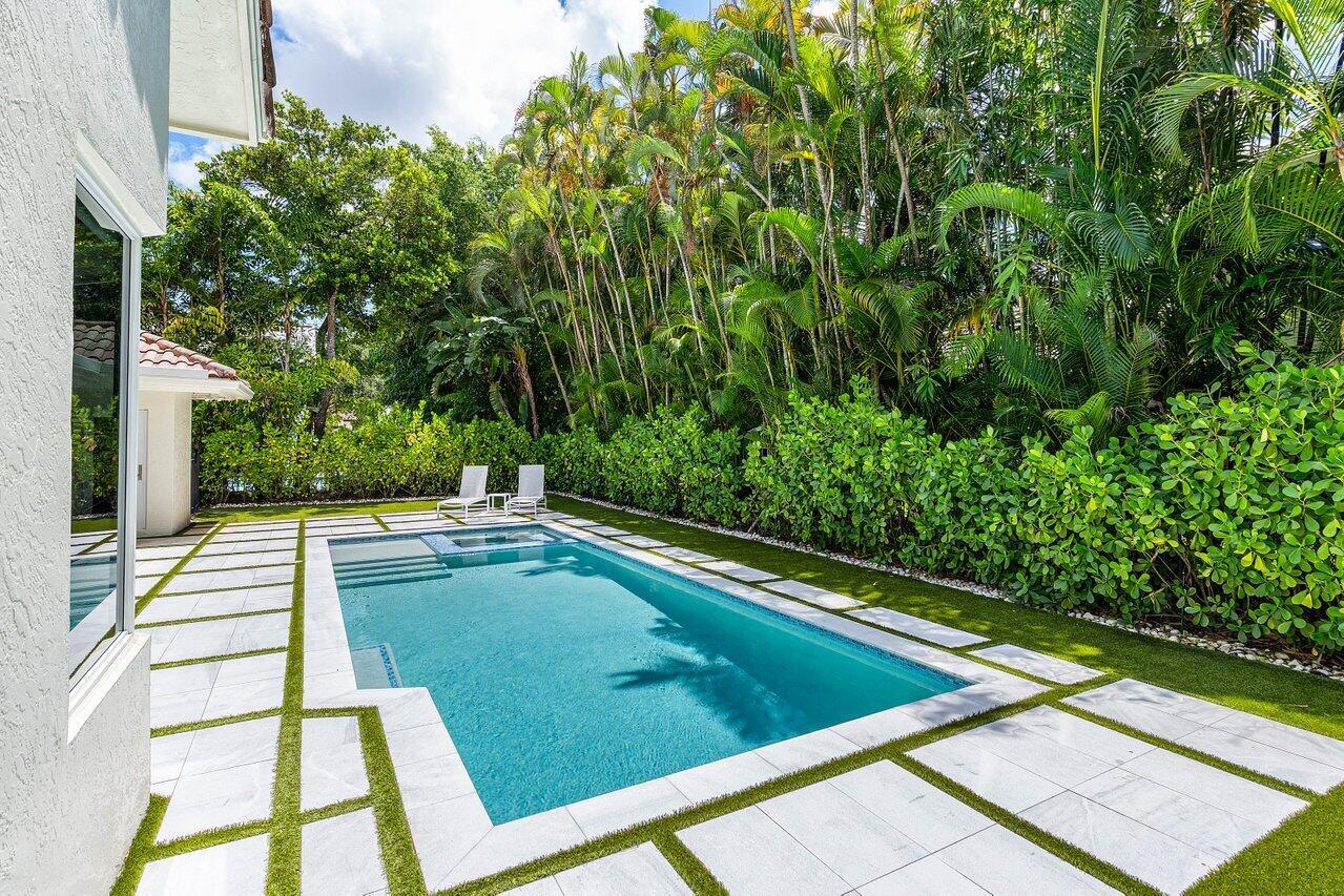 3152 St Annes Drive