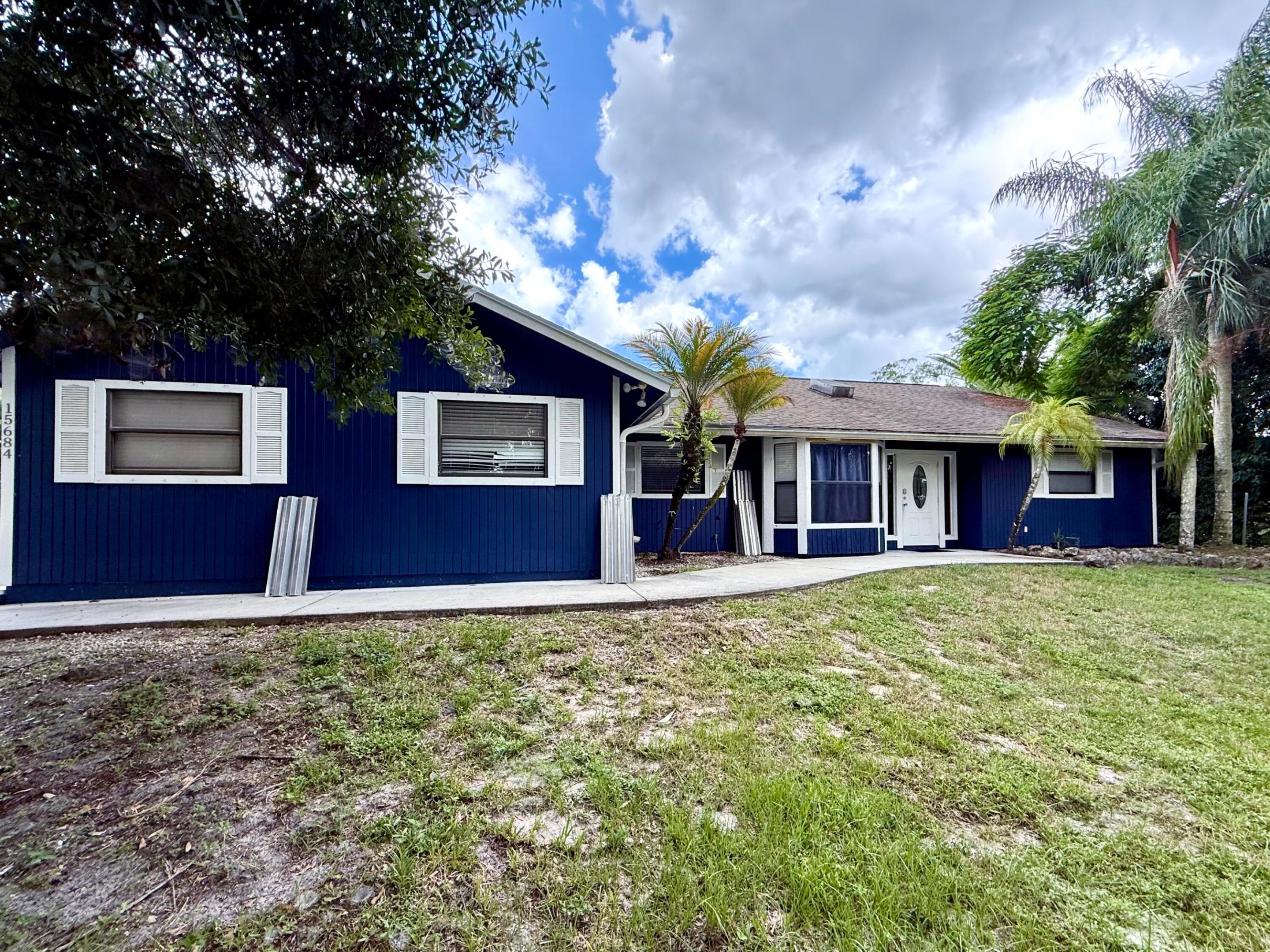 15684 86th Way N